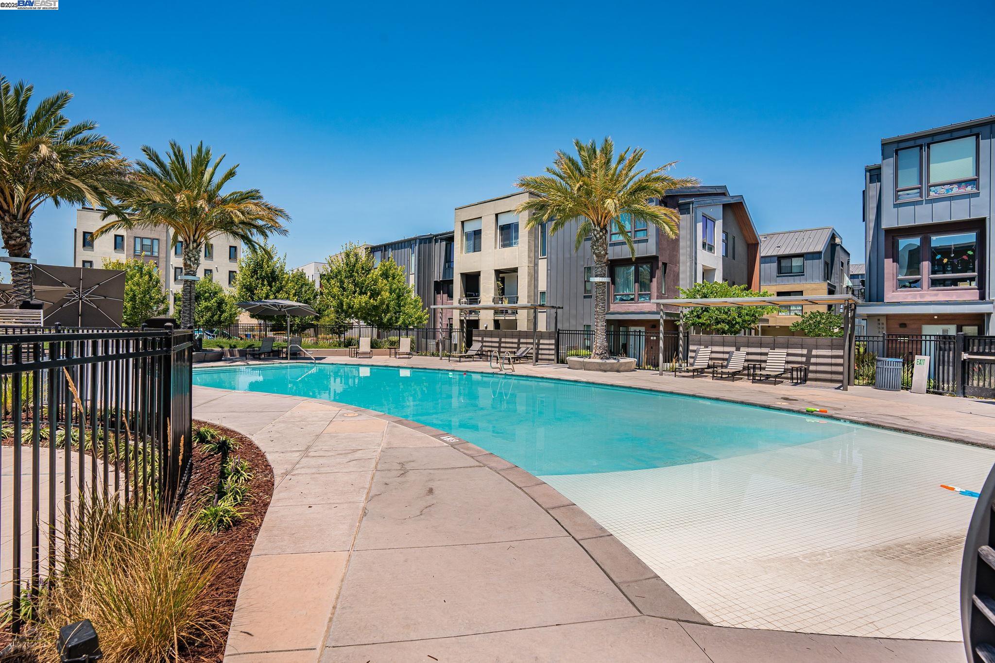 Detail Gallery Image 34 of 36 For 3873 Quantum Dr #400,  Fremont,  CA 94538 - 2 Beds | 2 Baths