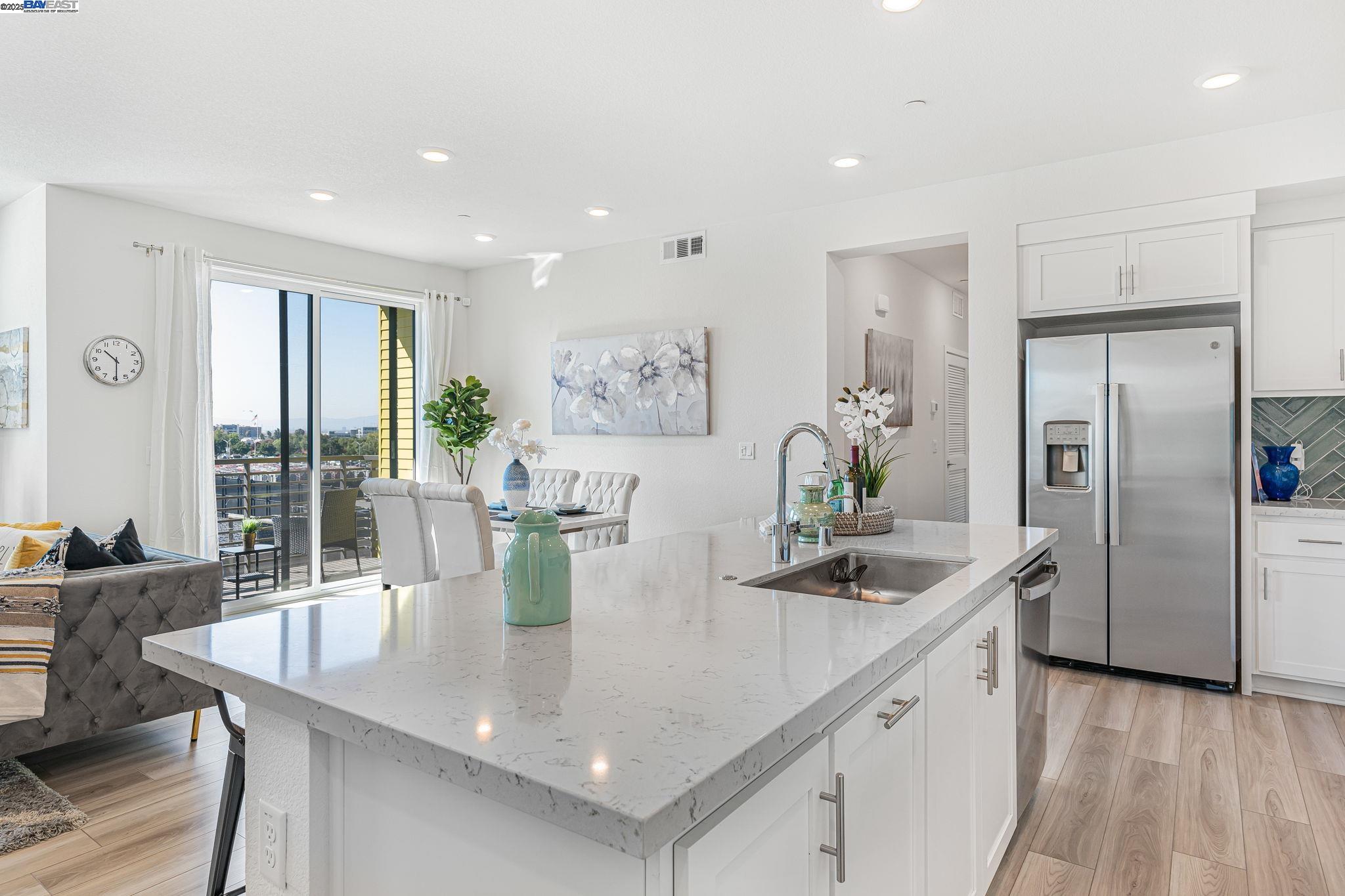 Detail Gallery Image 10 of 36 For 3873 Quantum Dr #400,  Fremont,  CA 94538 - 2 Beds | 2 Baths