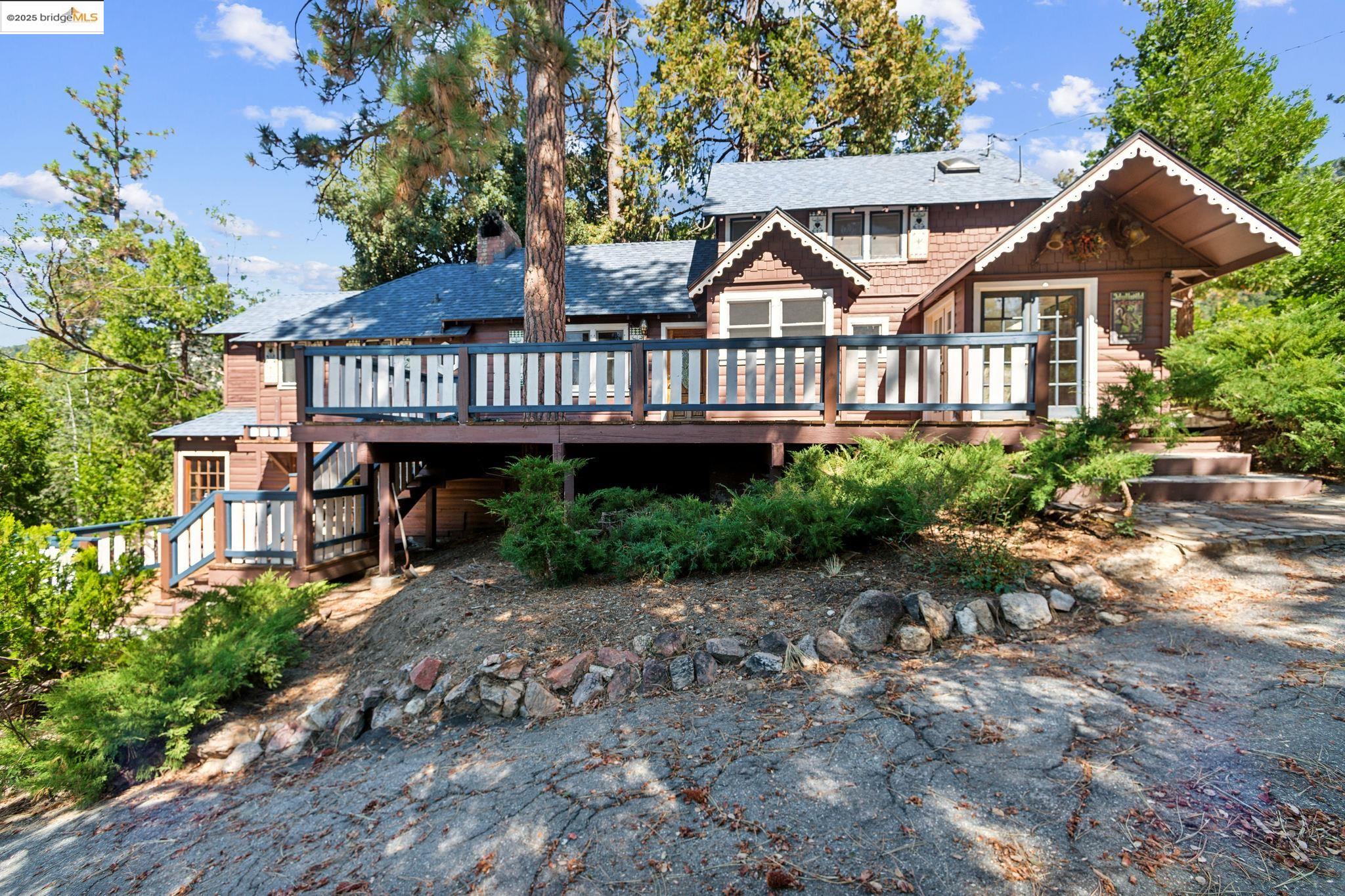 Detail Gallery Image 1 of 28 For 54751 Wildwood Dr, Idyllwild,  CA 92549 - 5 Beds | 4 Baths