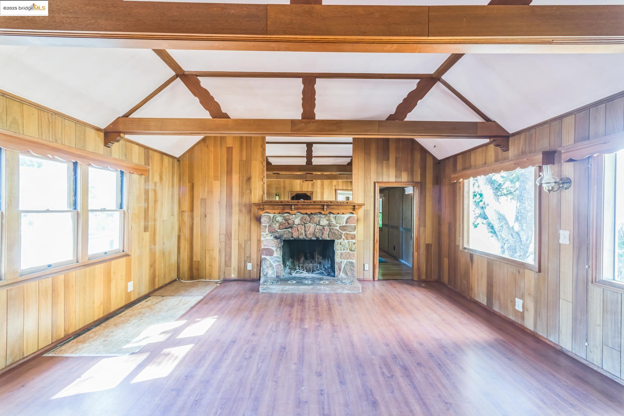 Detail Gallery Image 13 of 28 For 54751 Wildwood Dr, Idyllwild,  CA 92549 - 5 Beds | 4 Baths