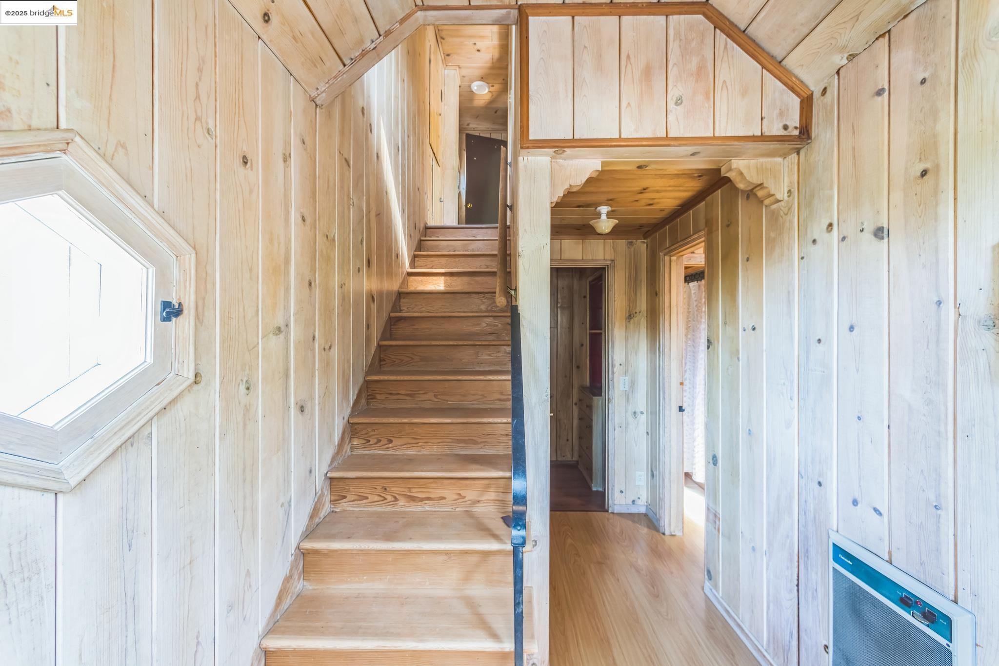 Detail Gallery Image 16 of 28 For 54751 Wildwood Dr, Idyllwild,  CA 92549 - 5 Beds | 4 Baths