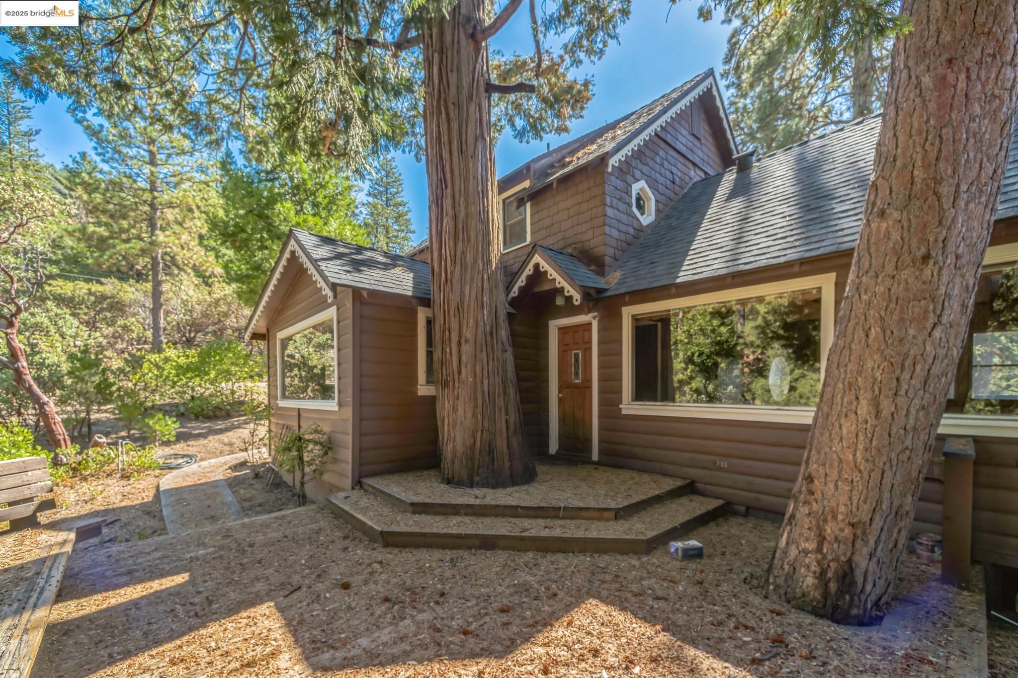 Detail Gallery Image 10 of 28 For 54751 Wildwood Dr, Idyllwild,  CA 92549 - 5 Beds | 4 Baths