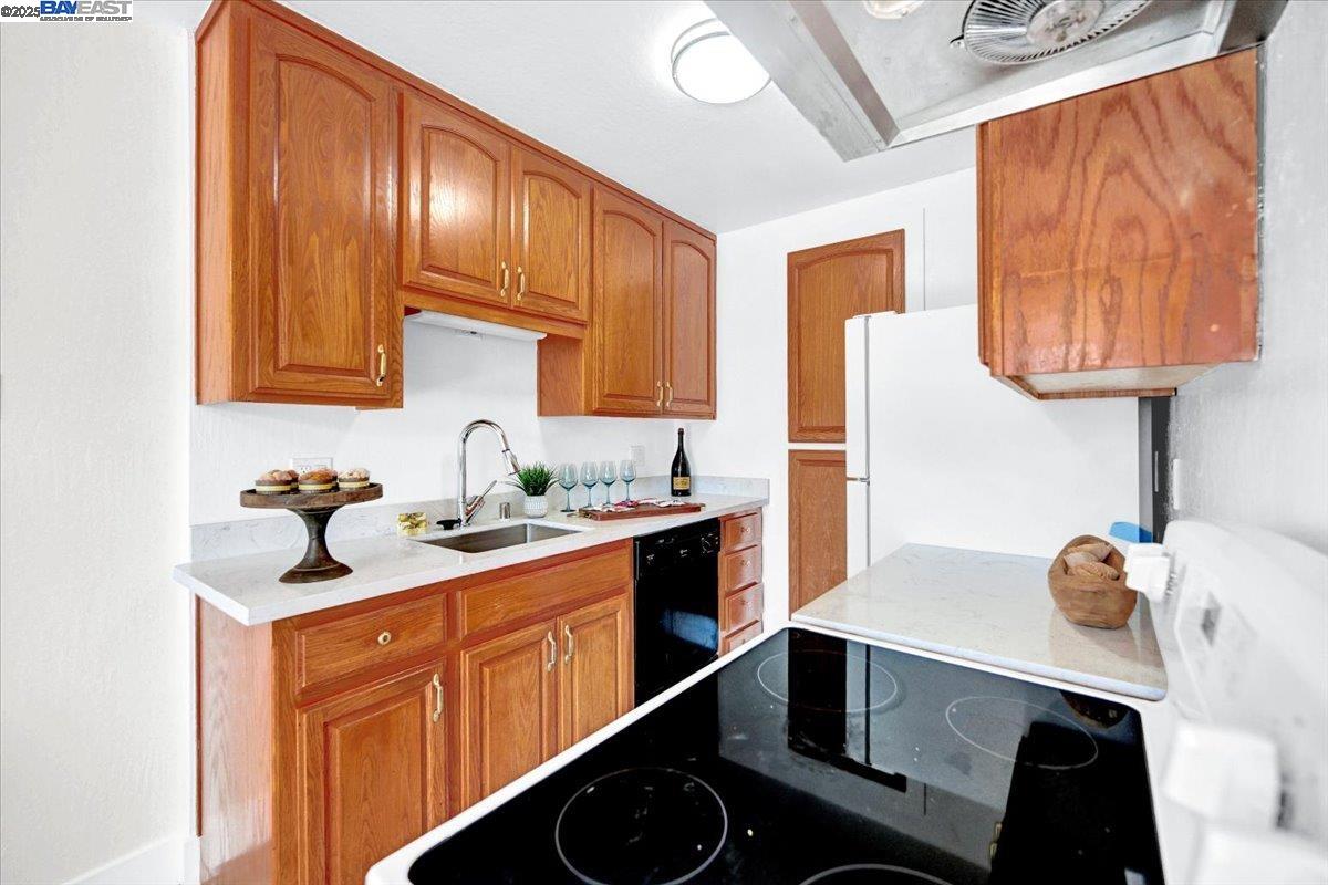 Photo #10: 41097240 Listing: Photo #10