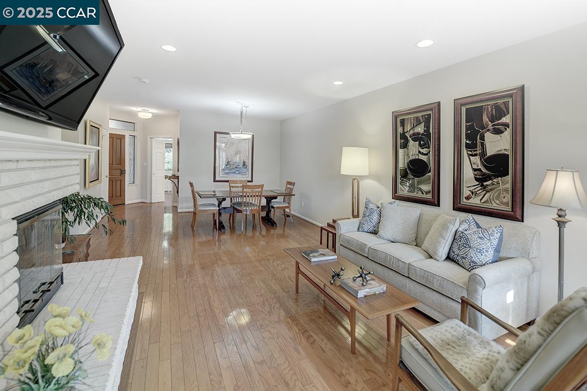 Photo #17: 41097243 Listing: Photo #17