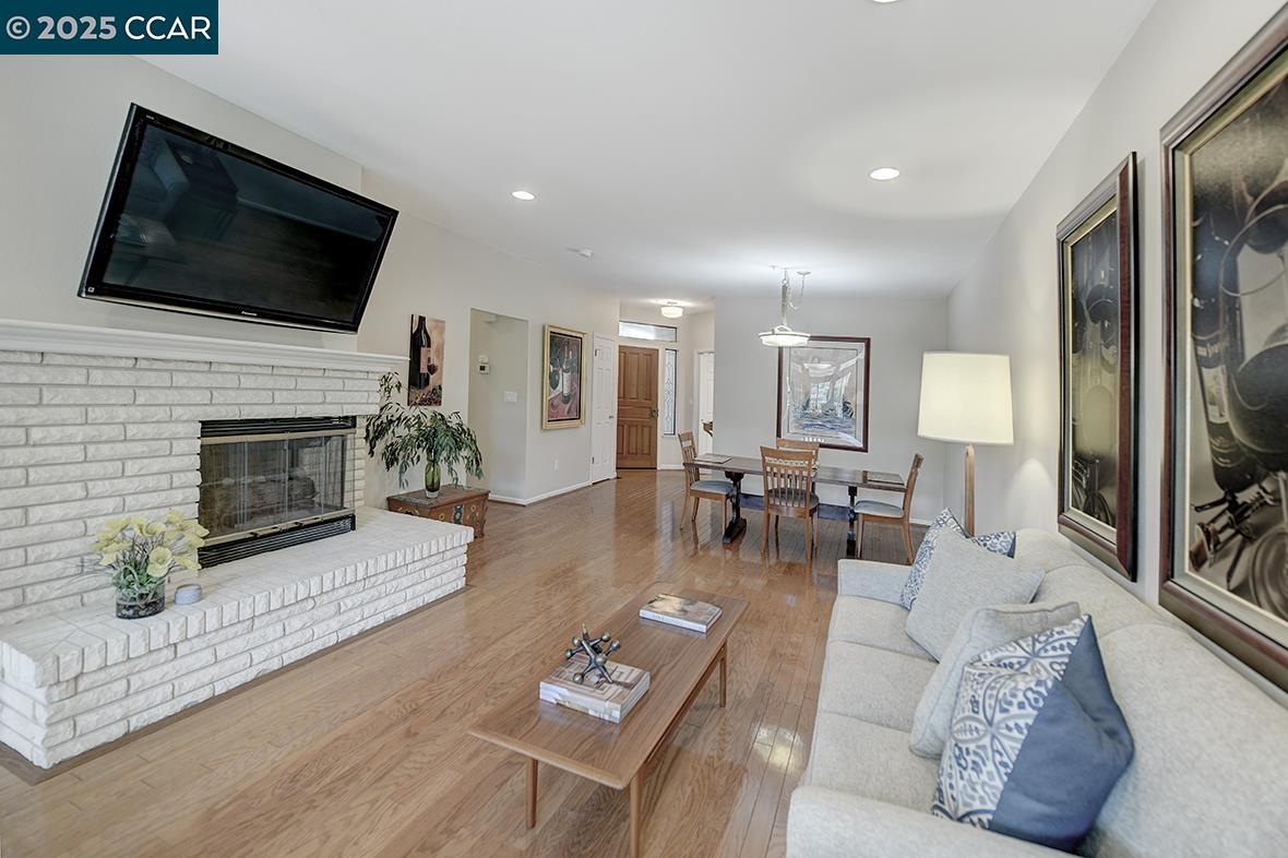 Photo #26: 41097243 Listing: Photo #26