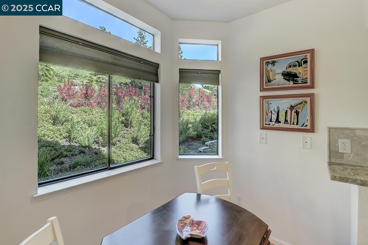 Photo #5: 41097243 Listing: Photo #5