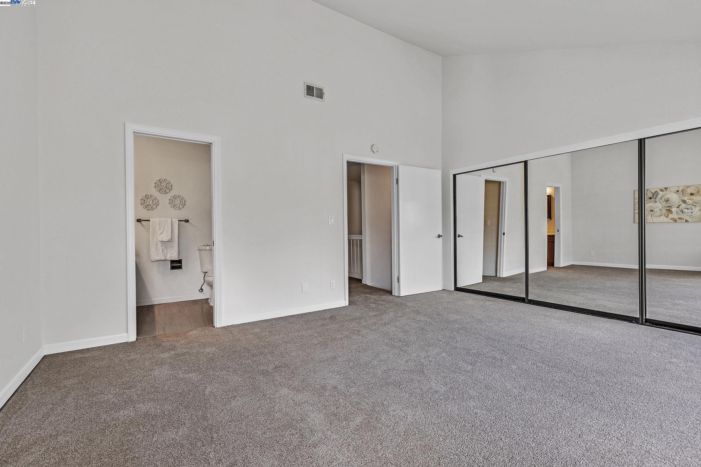 Detail Gallery Image 12 of 33 For 2515 Outrigger Dr., San Leandro,  CA 94577 - 3 Beds | 2/1 Baths