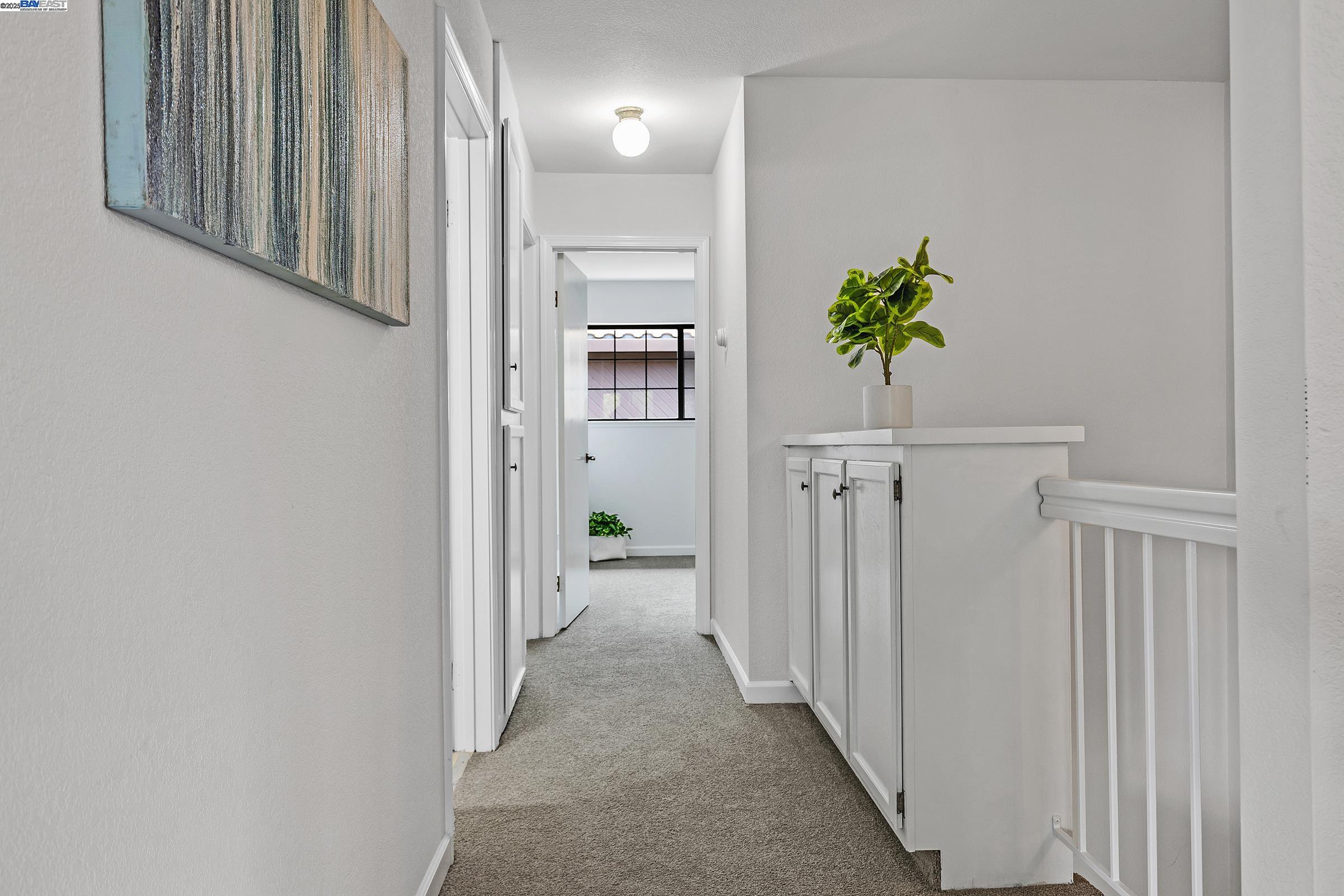 Detail Gallery Image 16 of 33 For 2515 Outrigger Dr., San Leandro,  CA 94577 - 3 Beds | 2/1 Baths