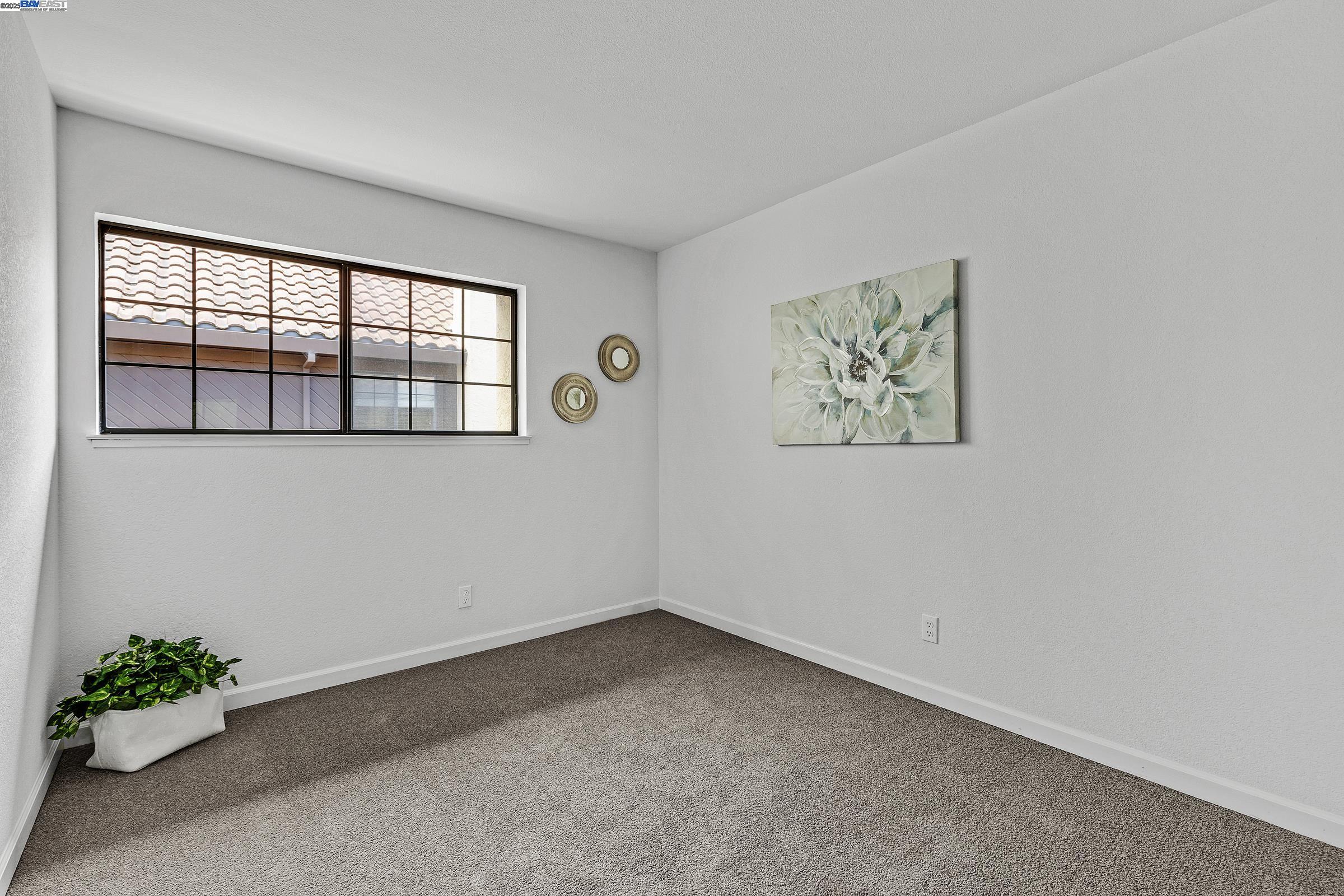 Detail Gallery Image 20 of 33 For 2515 Outrigger Dr., San Leandro,  CA 94577 - 3 Beds | 2/1 Baths
