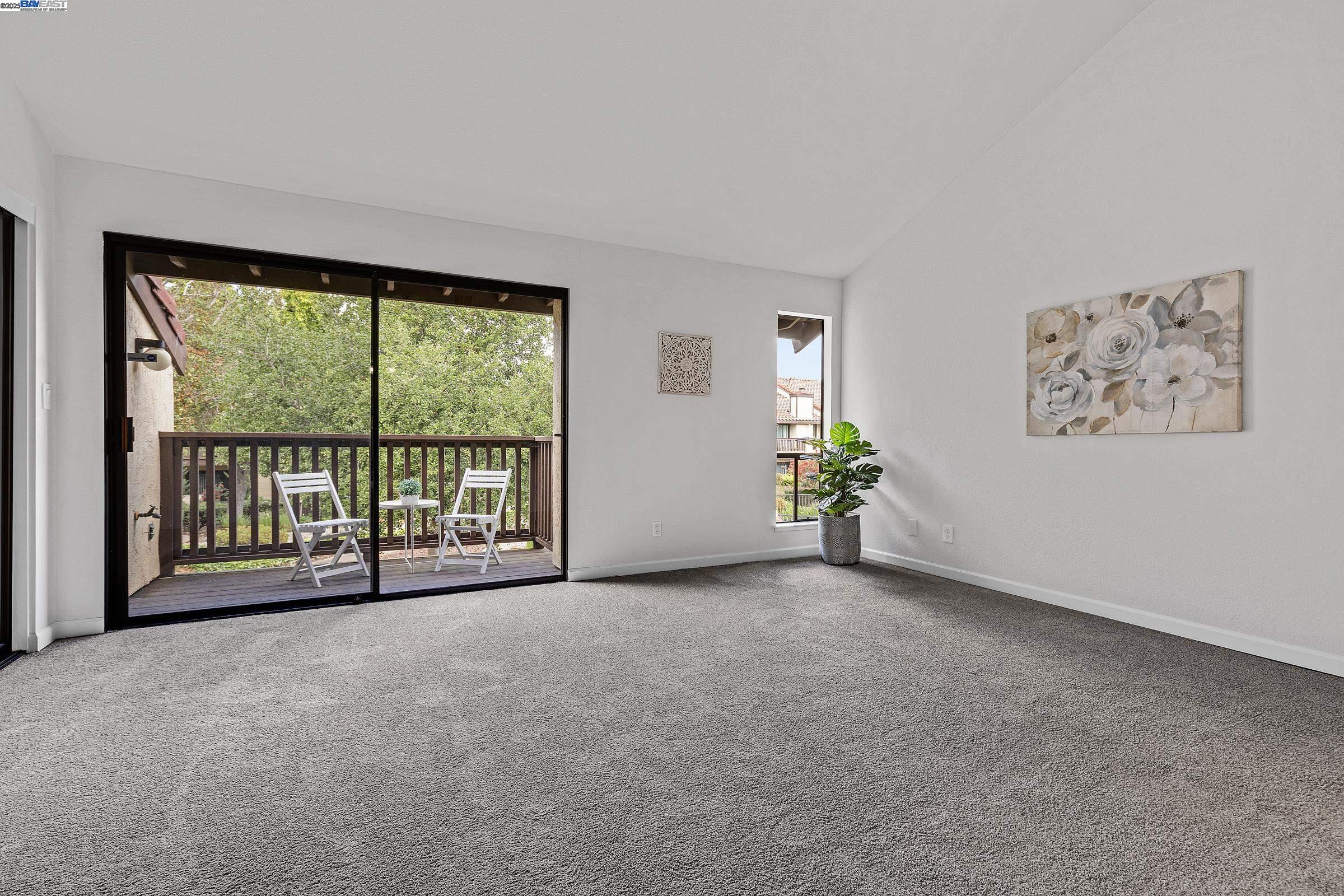 Detail Gallery Image 5 of 33 For 2515 Outrigger Dr., San Leandro,  CA 94577 - 3 Beds | 2/1 Baths