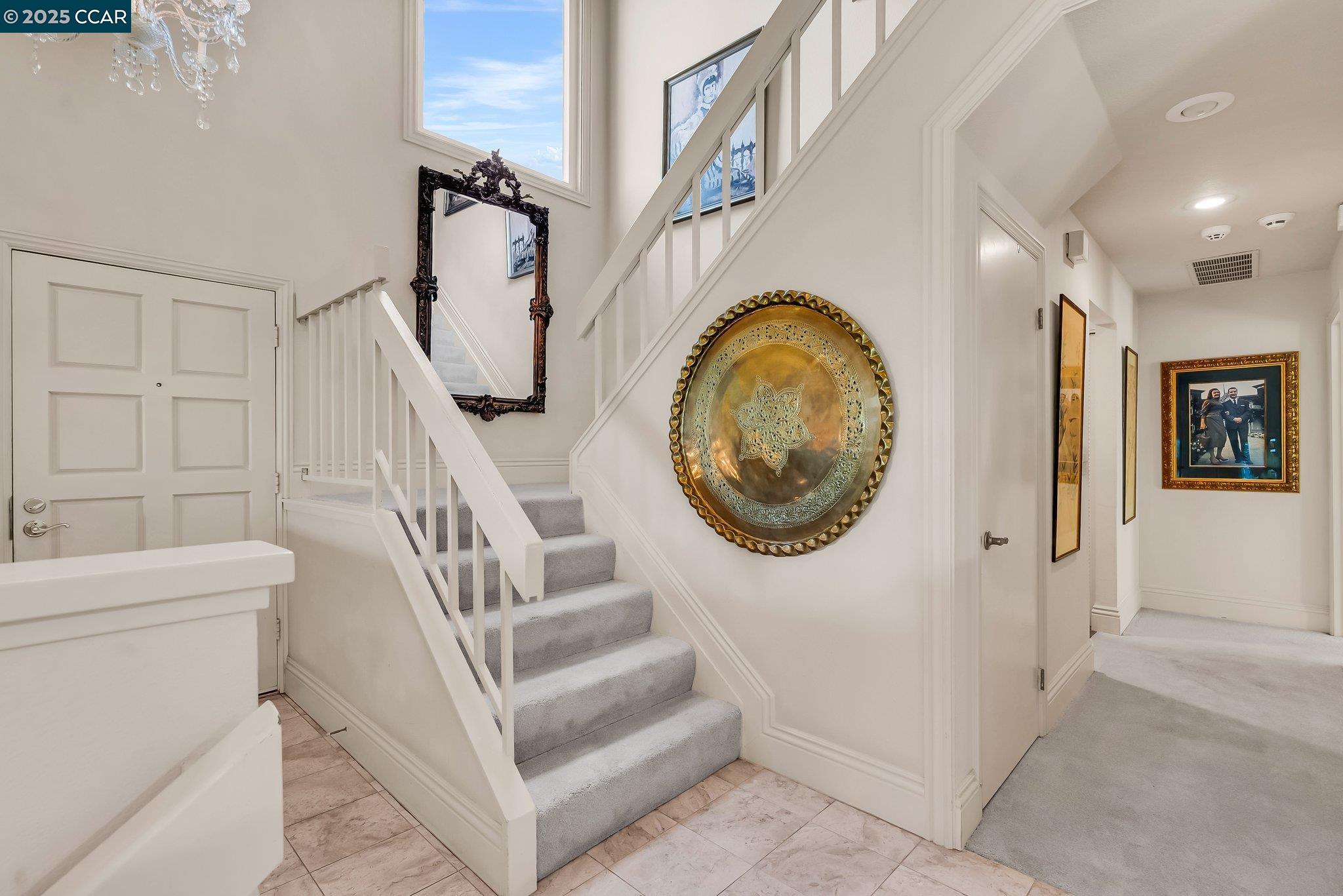 Detail Gallery Image 6 of 36 For 117 Alta Mesa Ct, Moraga,  CA 94556 - 4 Beds | 2/1 Baths