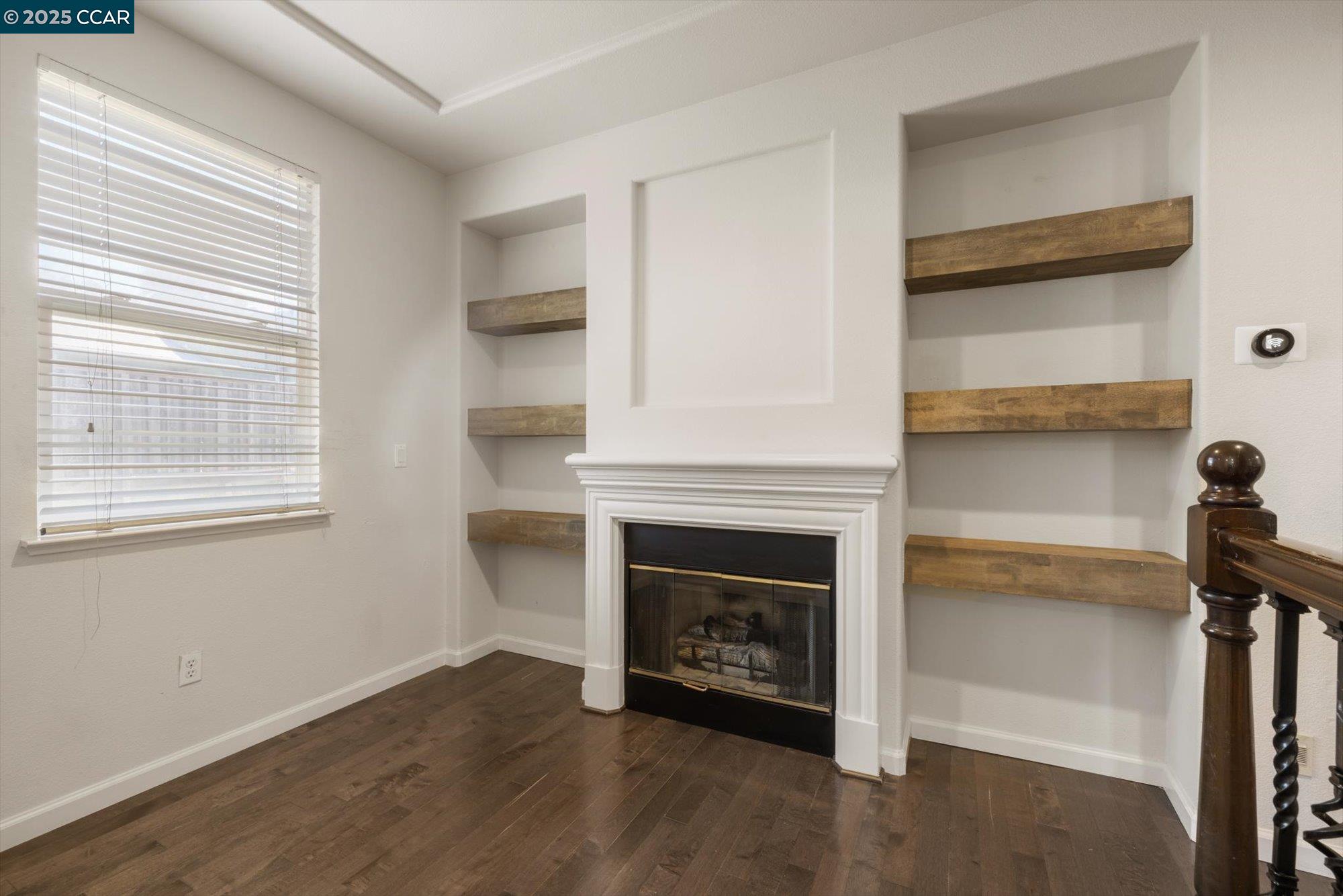 Detail Gallery Image 32 of 55 For 272 Appian Village Dr, El Sobrante,  CA 94803 - 4 Beds | 2/1 Baths