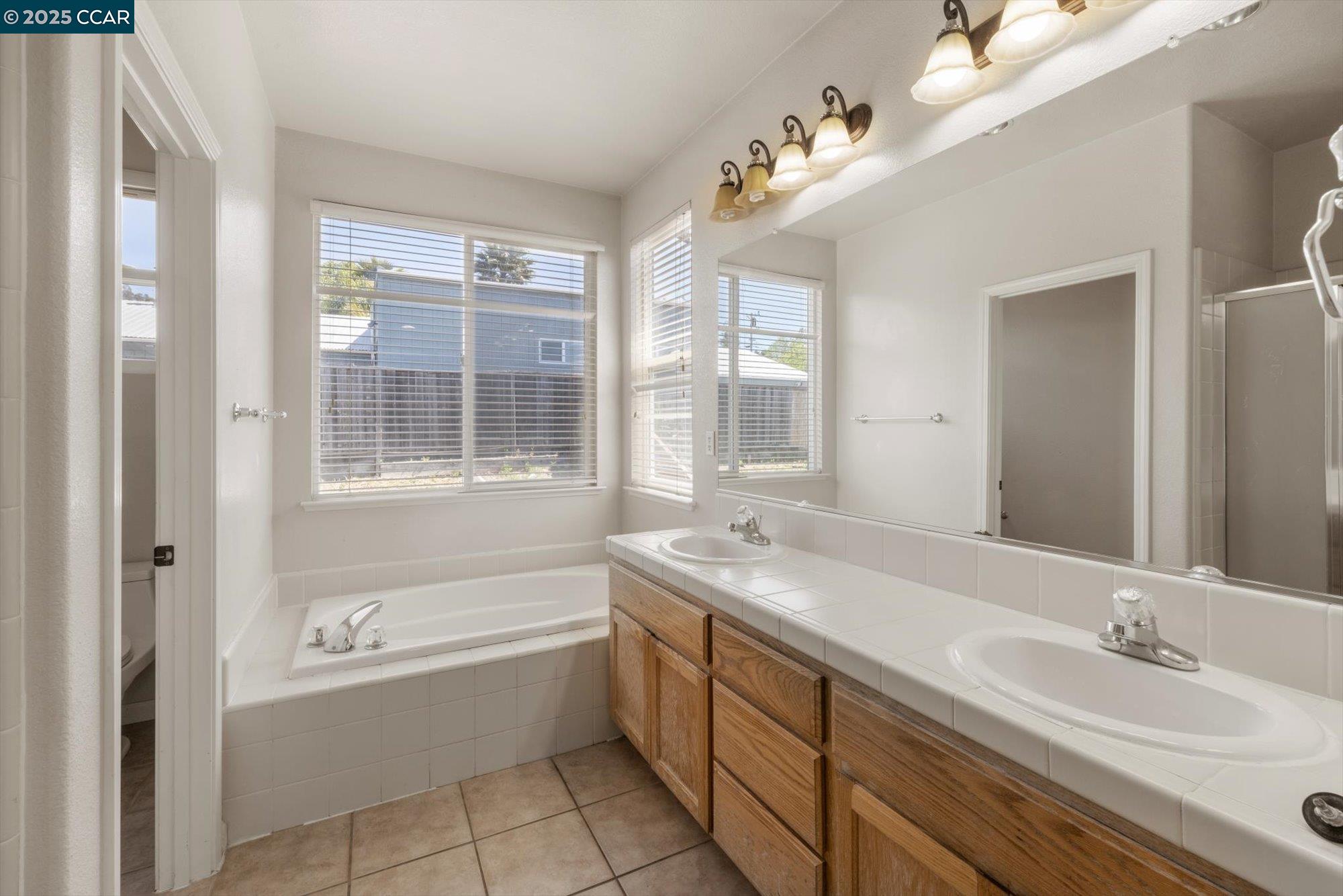 Detail Gallery Image 43 of 55 For 272 Appian Village Dr, El Sobrante,  CA 94803 - 4 Beds | 2/1 Baths