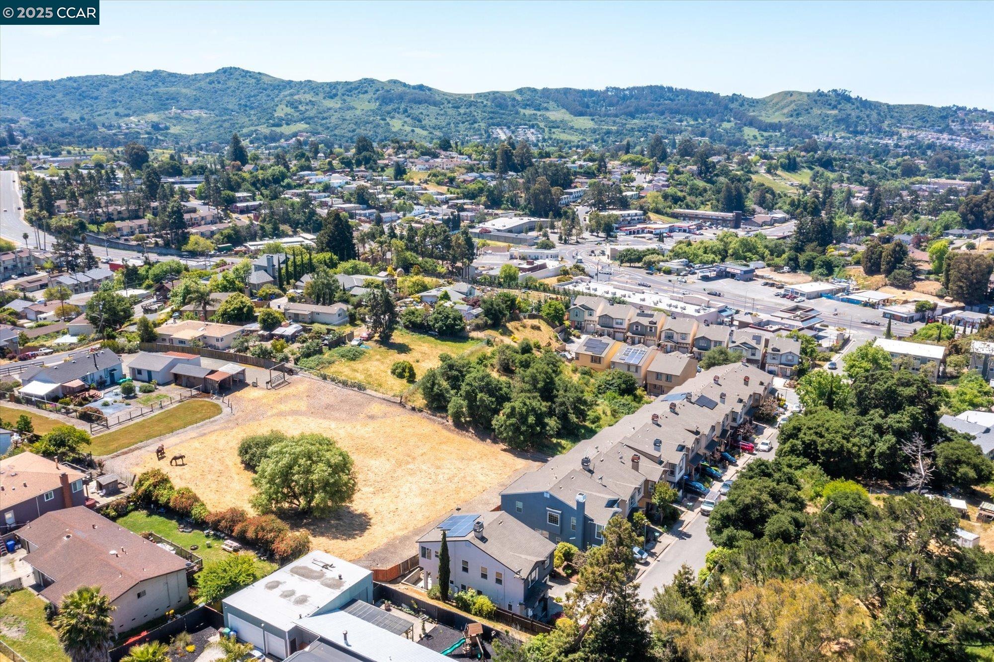 Detail Gallery Image 55 of 55 For 272 Appian Village Dr, El Sobrante,  CA 94803 - 4 Beds | 2/1 Baths