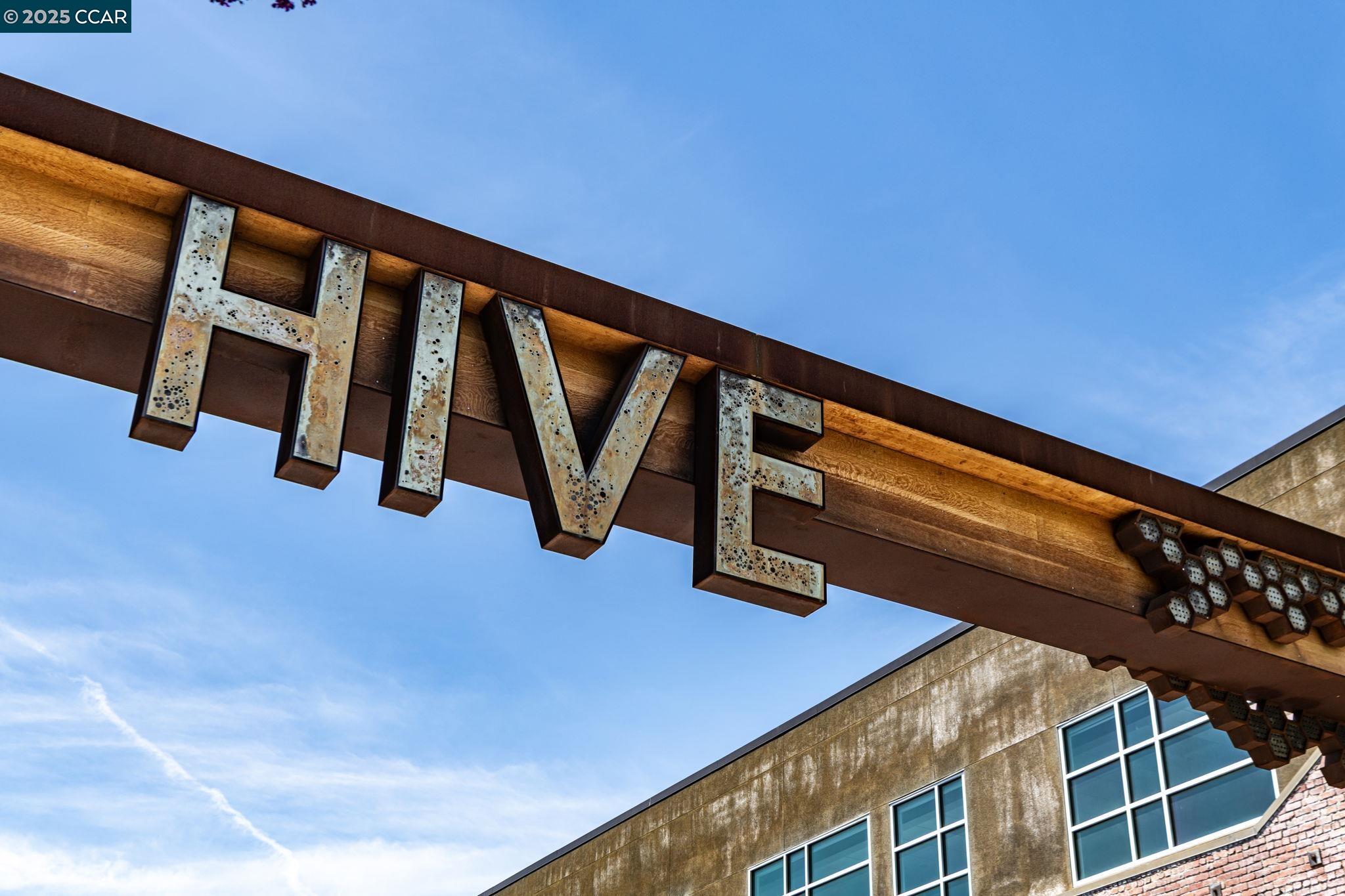 Detail Gallery Image 52 of 56 For 438 W Grand Ave #410,  Oakland,  CA 94612 - 2 Beds | 2/1 Baths