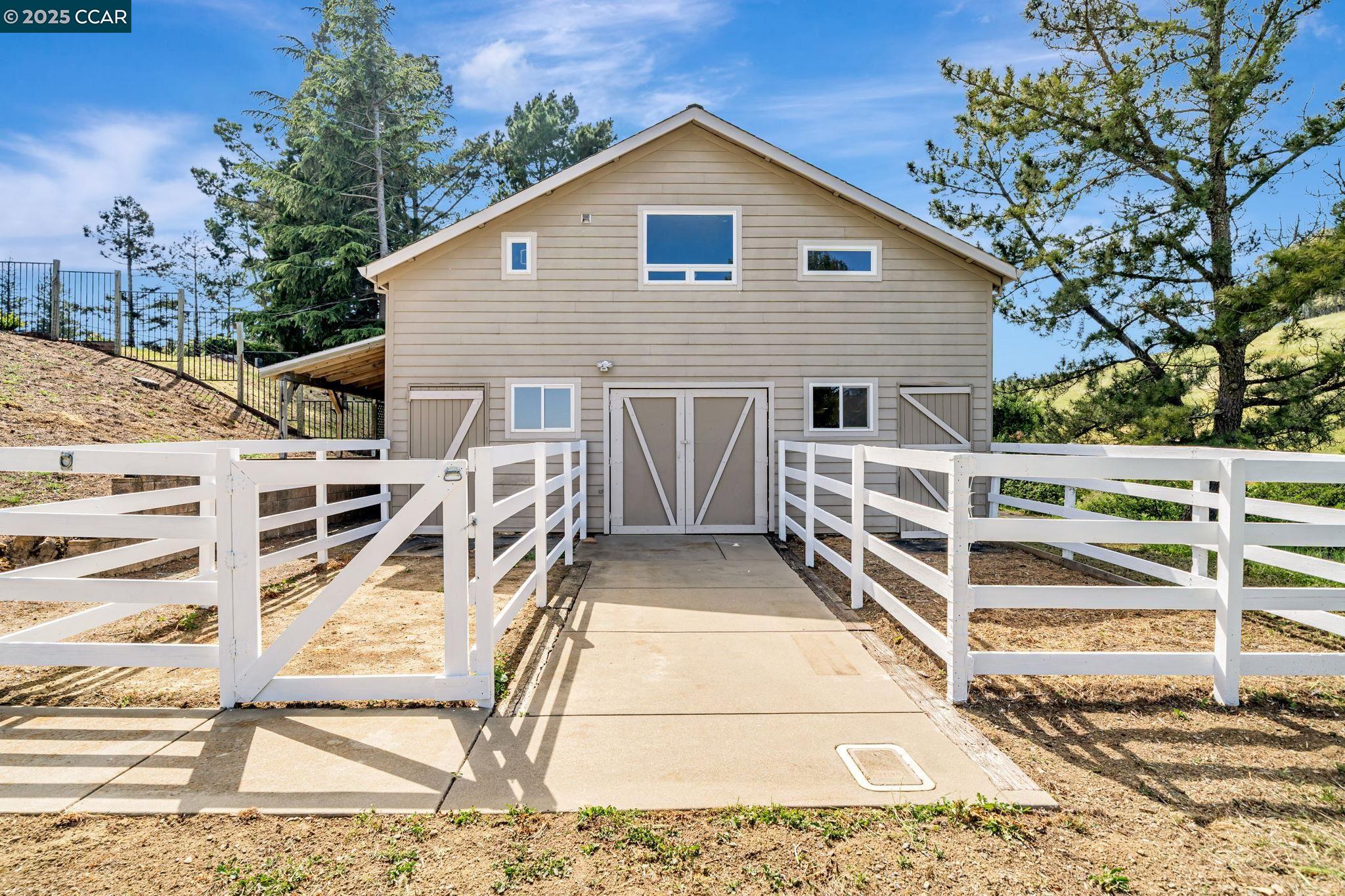 Detail Gallery Image 37 of 60 For 10555 Morgan Territory, Livermore,  CA 94551 - 4 Beds | 2/1 Baths