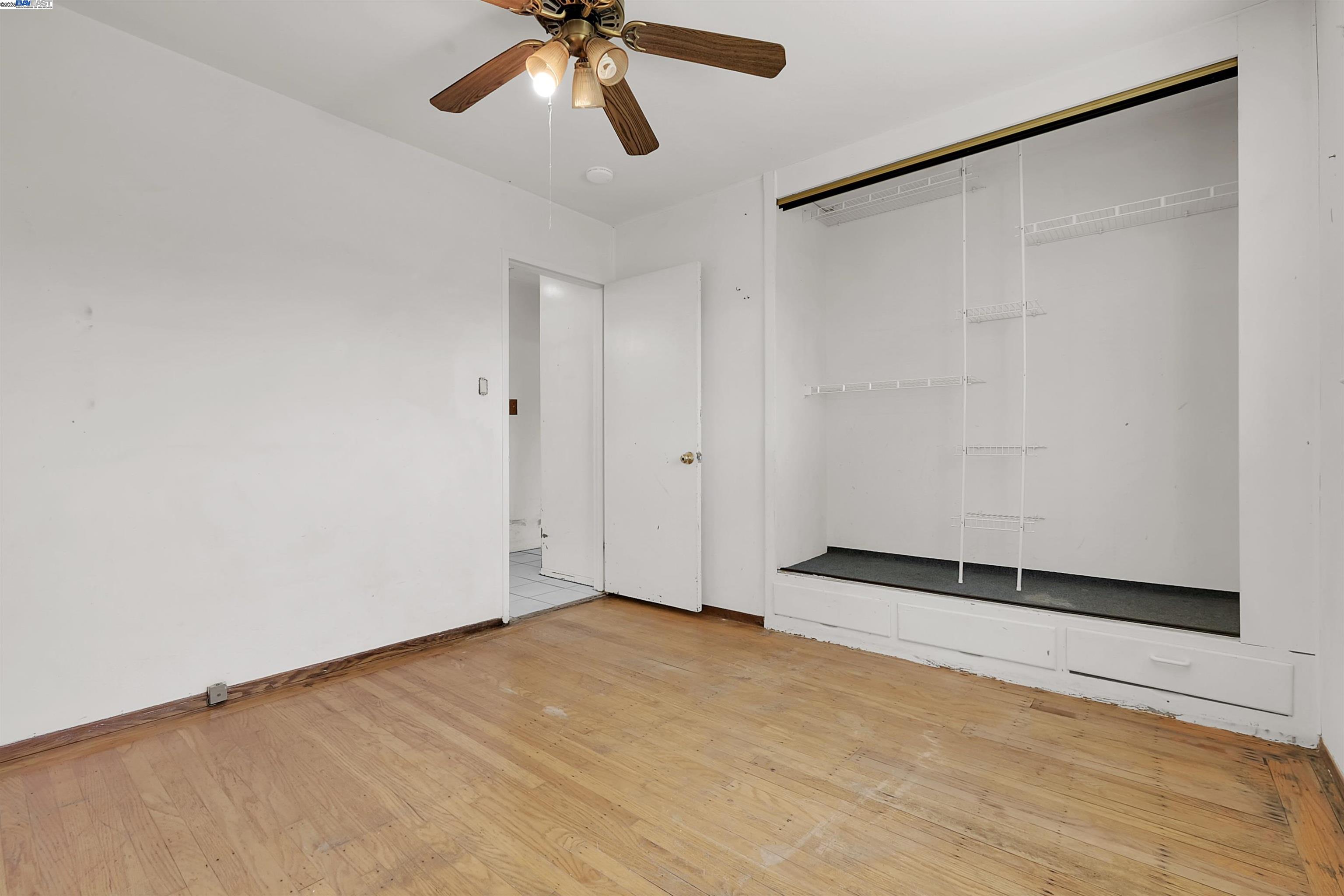 Detail Gallery Image 20 of 29 For 15939 Saint Johns Dr, San Lorenzo,  CA 94580 - 3 Beds | 2 Baths