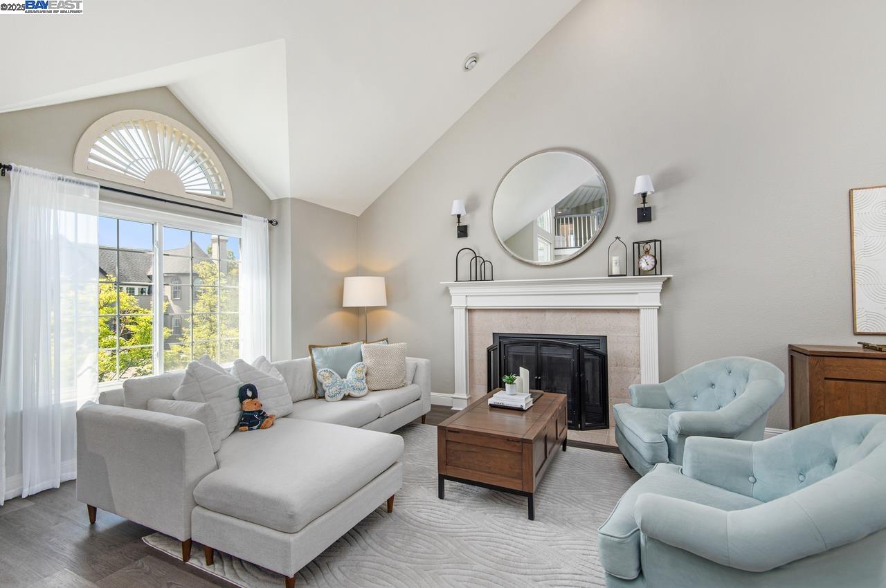 Detail Gallery Image 11 of 49 For 2839 Victoria Ridge Ct, Pleasanton,  CA 94566 - 5 Beds | 3 Baths