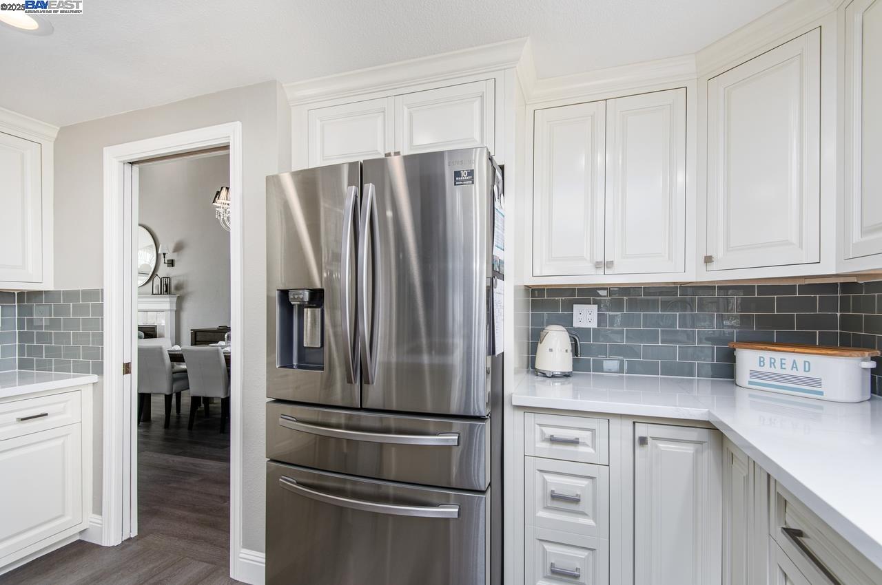 Detail Gallery Image 18 of 49 For 2839 Victoria Ridge Ct, Pleasanton,  CA 94566 - 5 Beds | 3 Baths