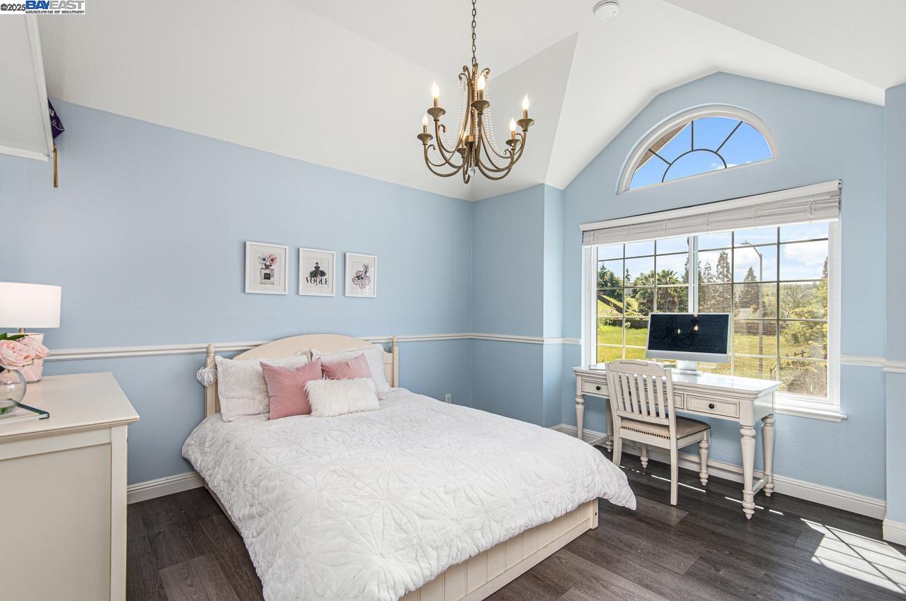 Detail Gallery Image 41 of 49 For 2839 Victoria Ridge Ct, Pleasanton,  CA 94566 - 5 Beds | 3 Baths