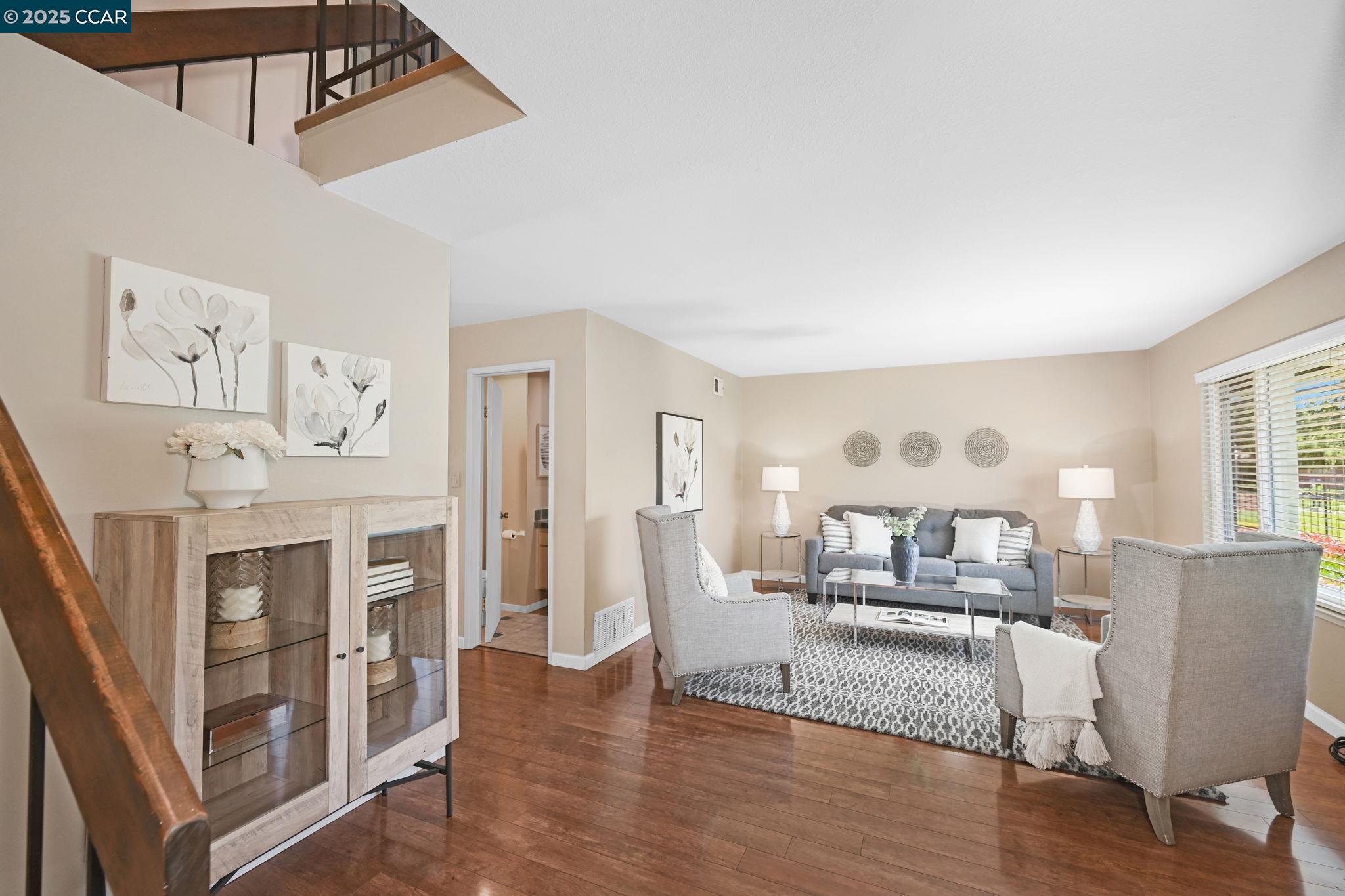 Detail Gallery Image 2 of 38 For 1466 Greenlawn Dr, Danville,  CA 94526 - 4 Beds | 2/1 Baths