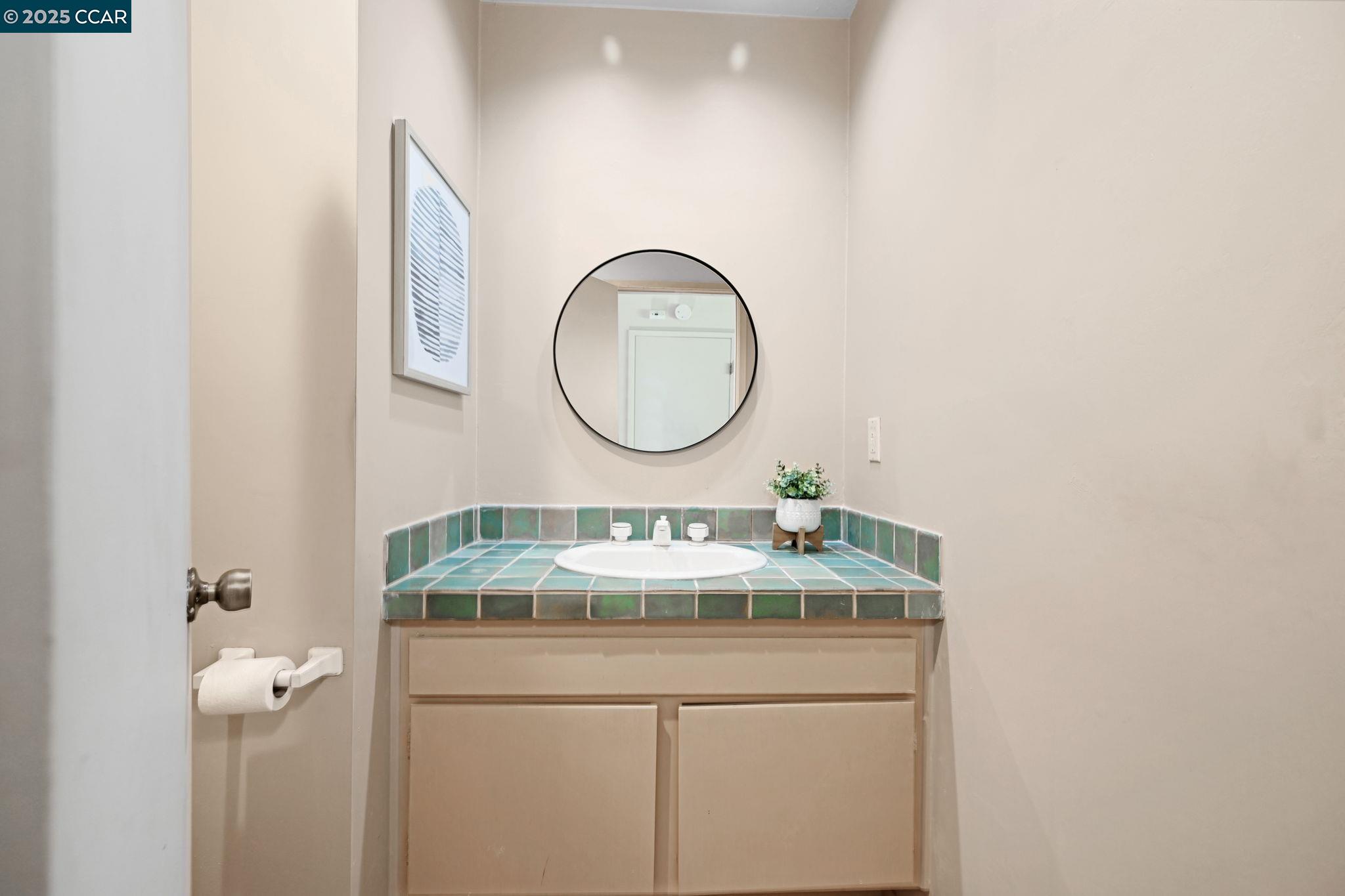 Detail Gallery Image 15 of 38 For 1466 Greenlawn Dr, Danville,  CA 94526 - 4 Beds | 2/1 Baths