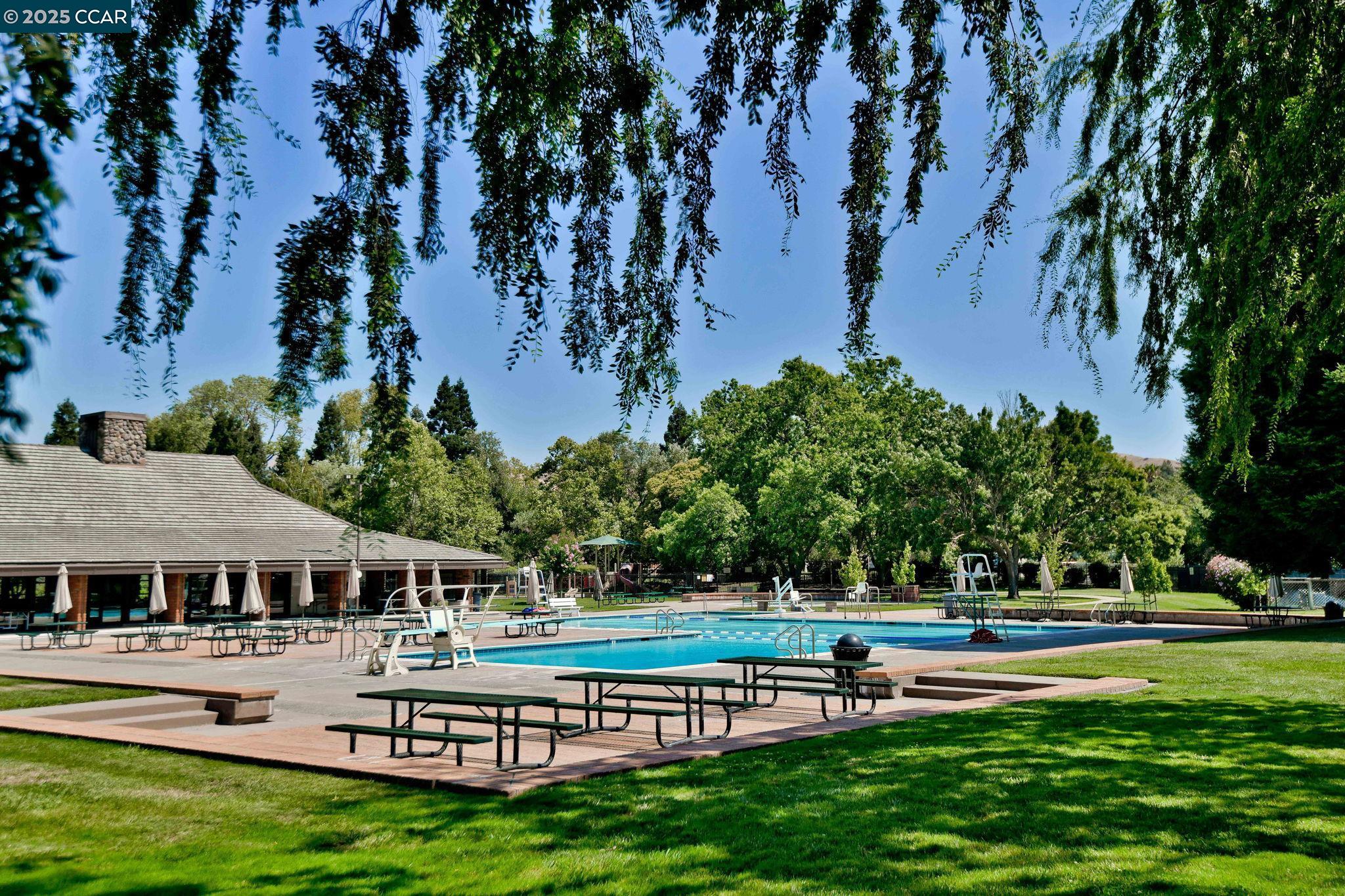 Detail Gallery Image 34 of 38 For 1466 Greenlawn Dr, Danville,  CA 94526 - 4 Beds | 2/1 Baths