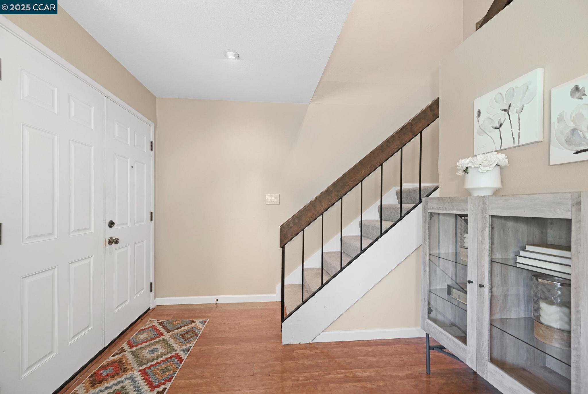 Detail Gallery Image 6 of 38 For 1466 Greenlawn Dr, Danville,  CA 94526 - 4 Beds | 2/1 Baths