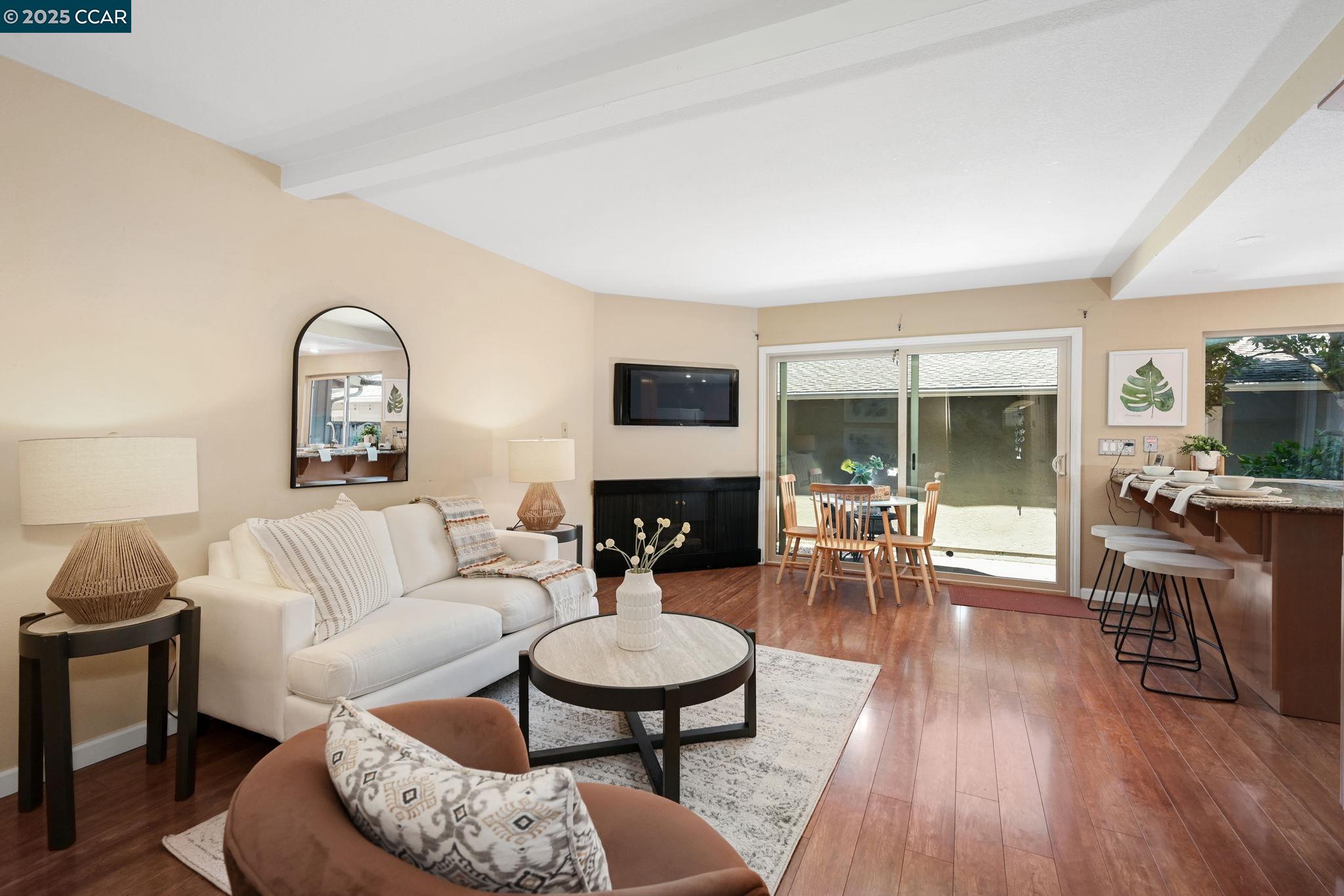 Detail Gallery Image 7 of 38 For 1466 Greenlawn Dr, Danville,  CA 94526 - 4 Beds | 2/1 Baths