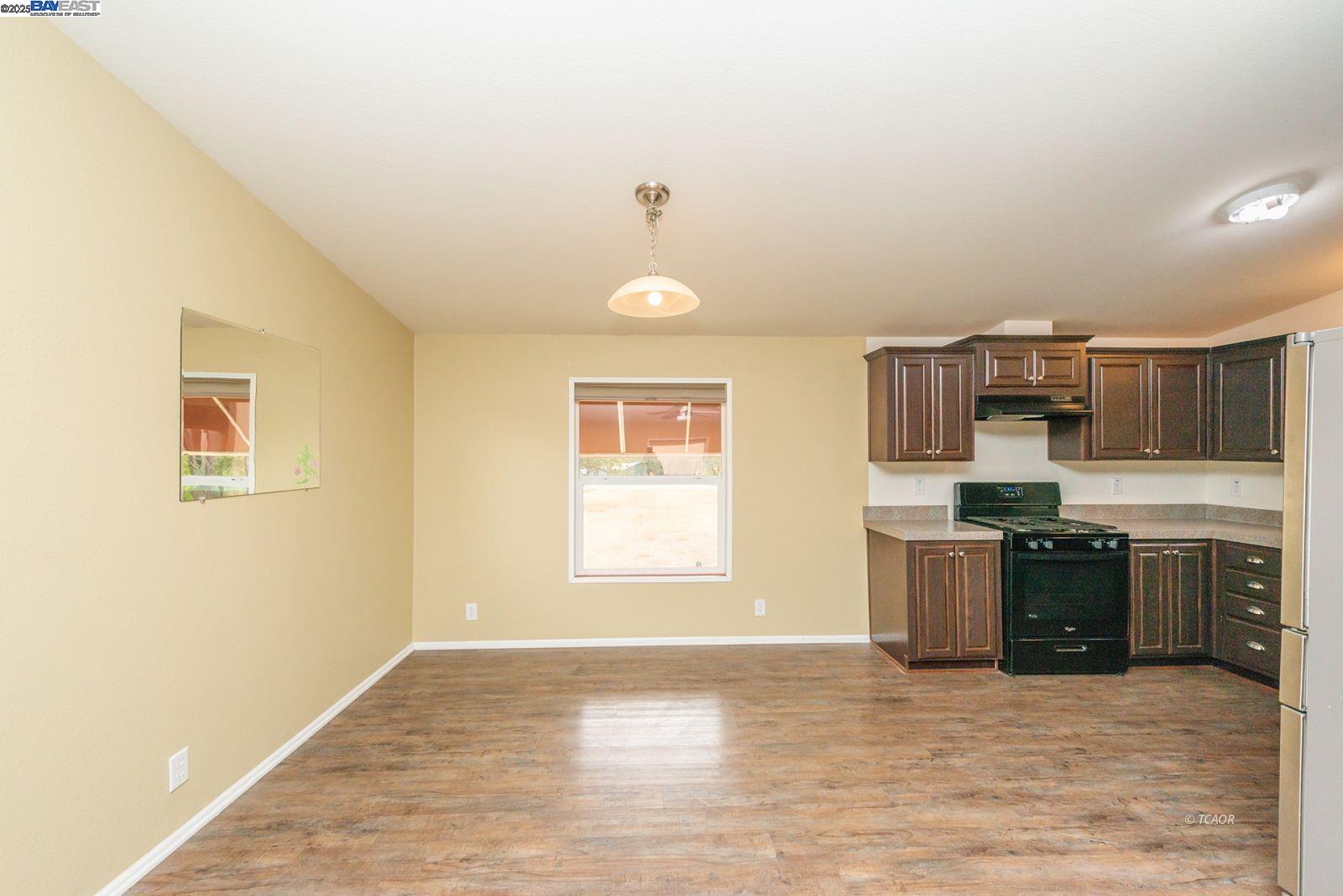 Detail Gallery Image 14 of 46 For 1260 East Weaver Creek Rd, Weaverville,  CA 96093 - 2 Beds | 2 Baths