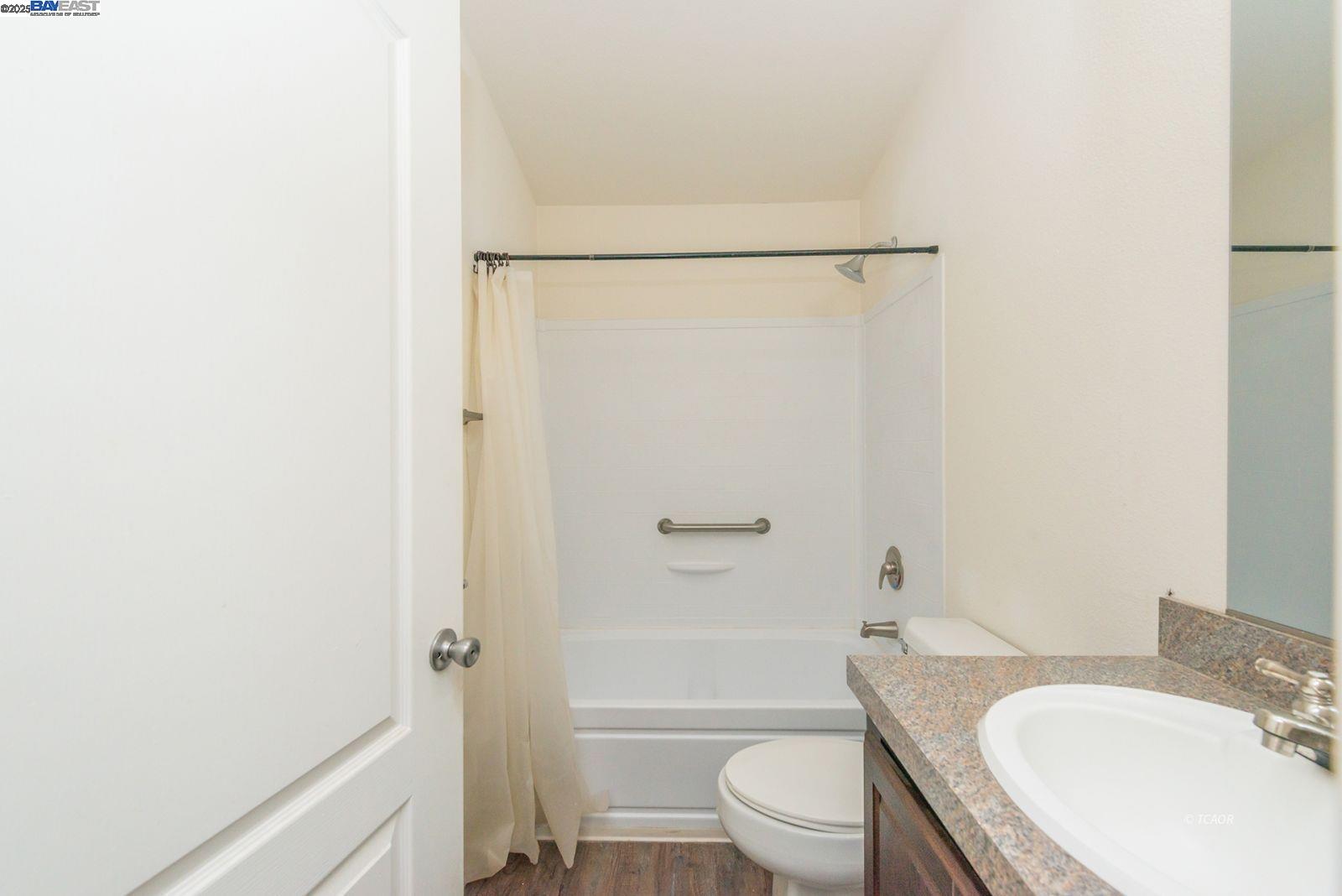 Detail Gallery Image 26 of 46 For 1260 East Weaver Creek Rd, Weaverville,  CA 96093 - 2 Beds | 2 Baths