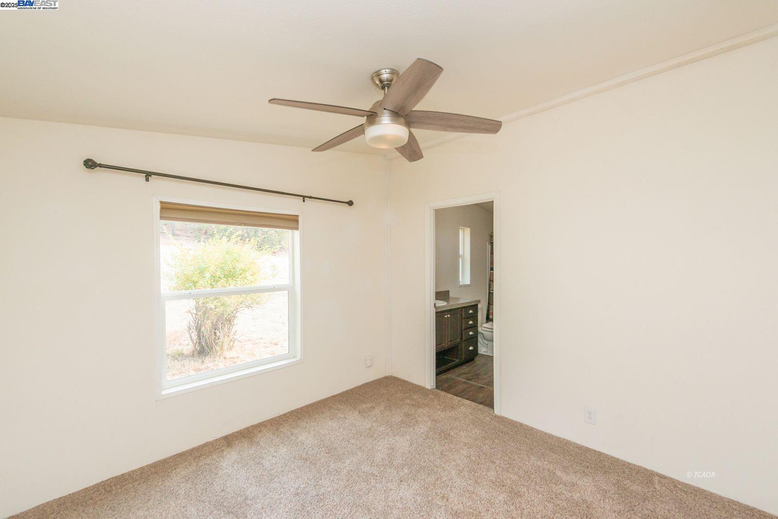 Detail Gallery Image 30 of 46 For 1260 East Weaver Creek Rd, Weaverville,  CA 96093 - 2 Beds | 2 Baths