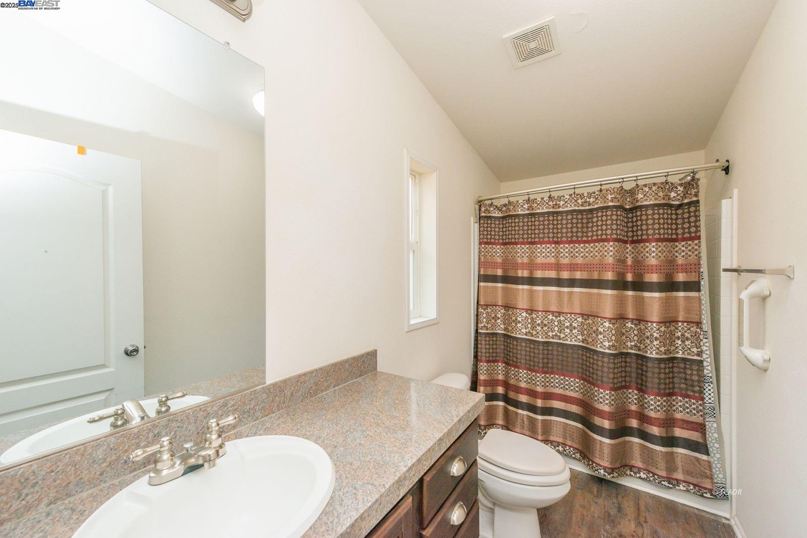 Detail Gallery Image 32 of 46 For 1260 East Weaver Creek Rd, Weaverville,  CA 96093 - 2 Beds | 2 Baths