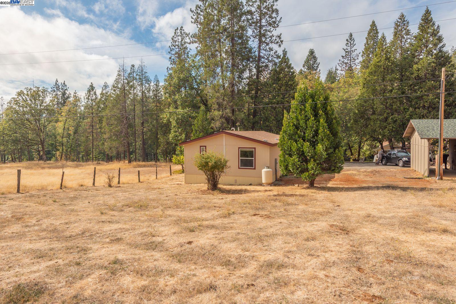 Detail Gallery Image 40 of 46 For 1260 East Weaver Creek Rd, Weaverville,  CA 96093 - 2 Beds | 2 Baths