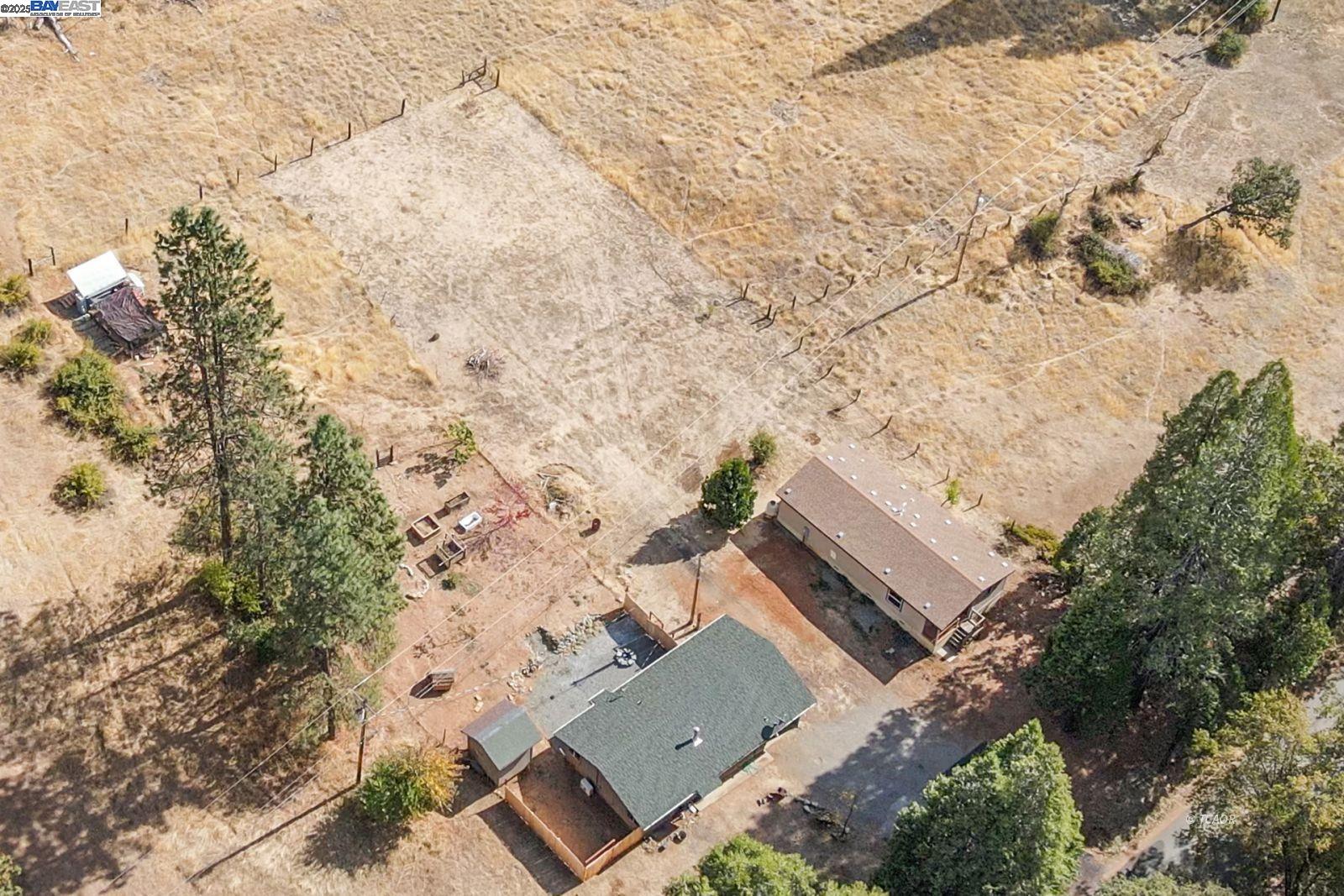 Detail Gallery Image 42 of 46 For 1260 East Weaver Creek Rd, Weaverville,  CA 96093 - 2 Beds | 2 Baths