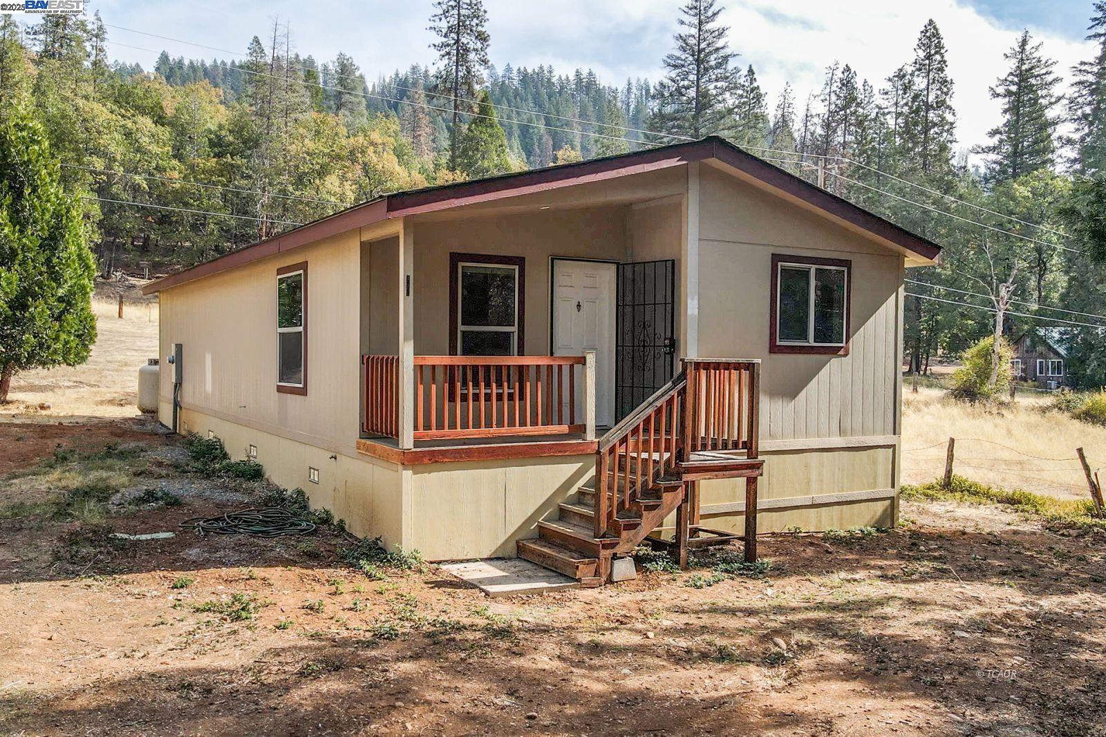 Detail Gallery Image 7 of 46 For 1260 East Weaver Creek Rd, Weaverville,  CA 96093 - 2 Beds | 2 Baths