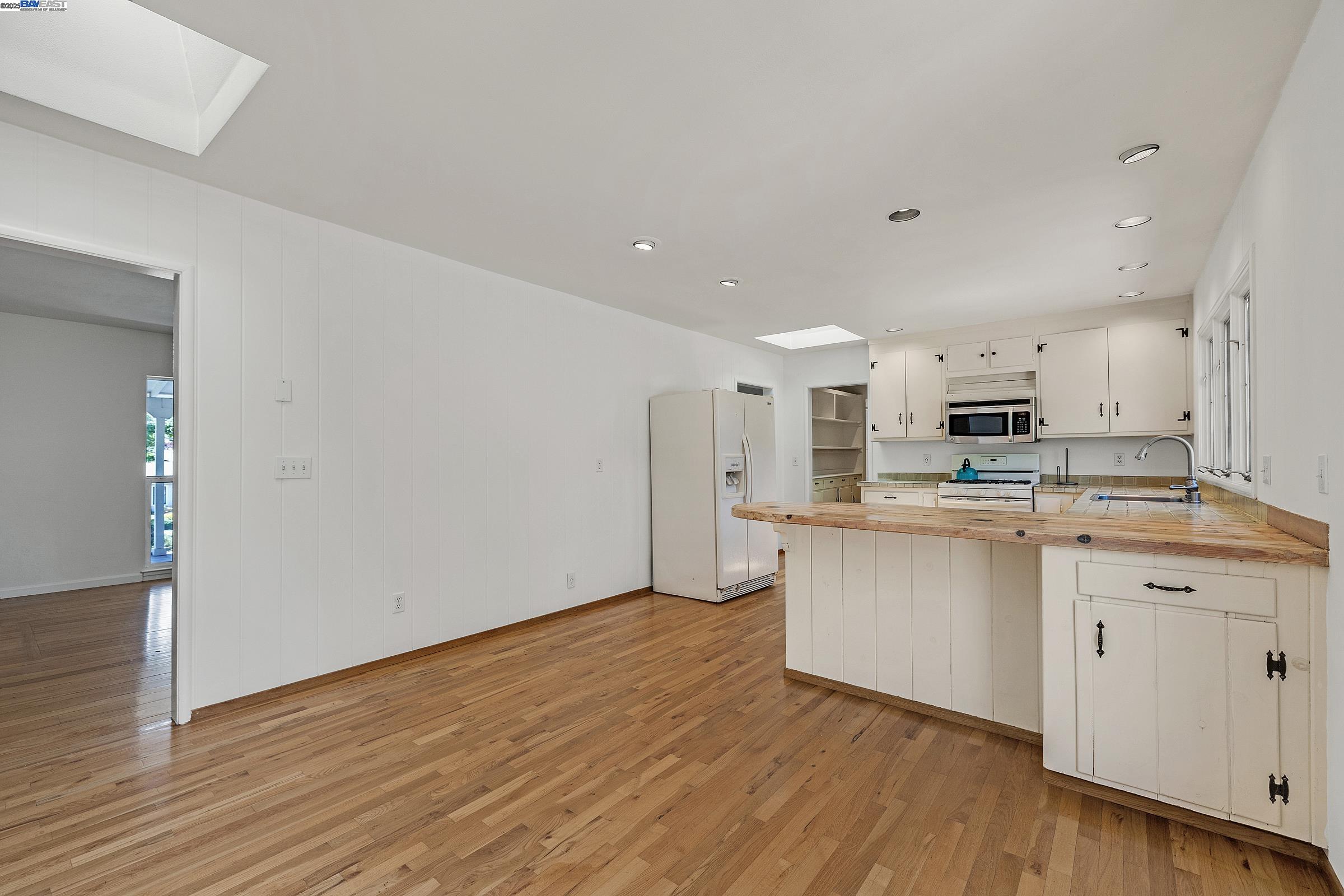 Detail Gallery Image 17 of 47 For 161 Bales Dr, Walnut Creek,  CA 94596 - 4 Beds | 2 Baths