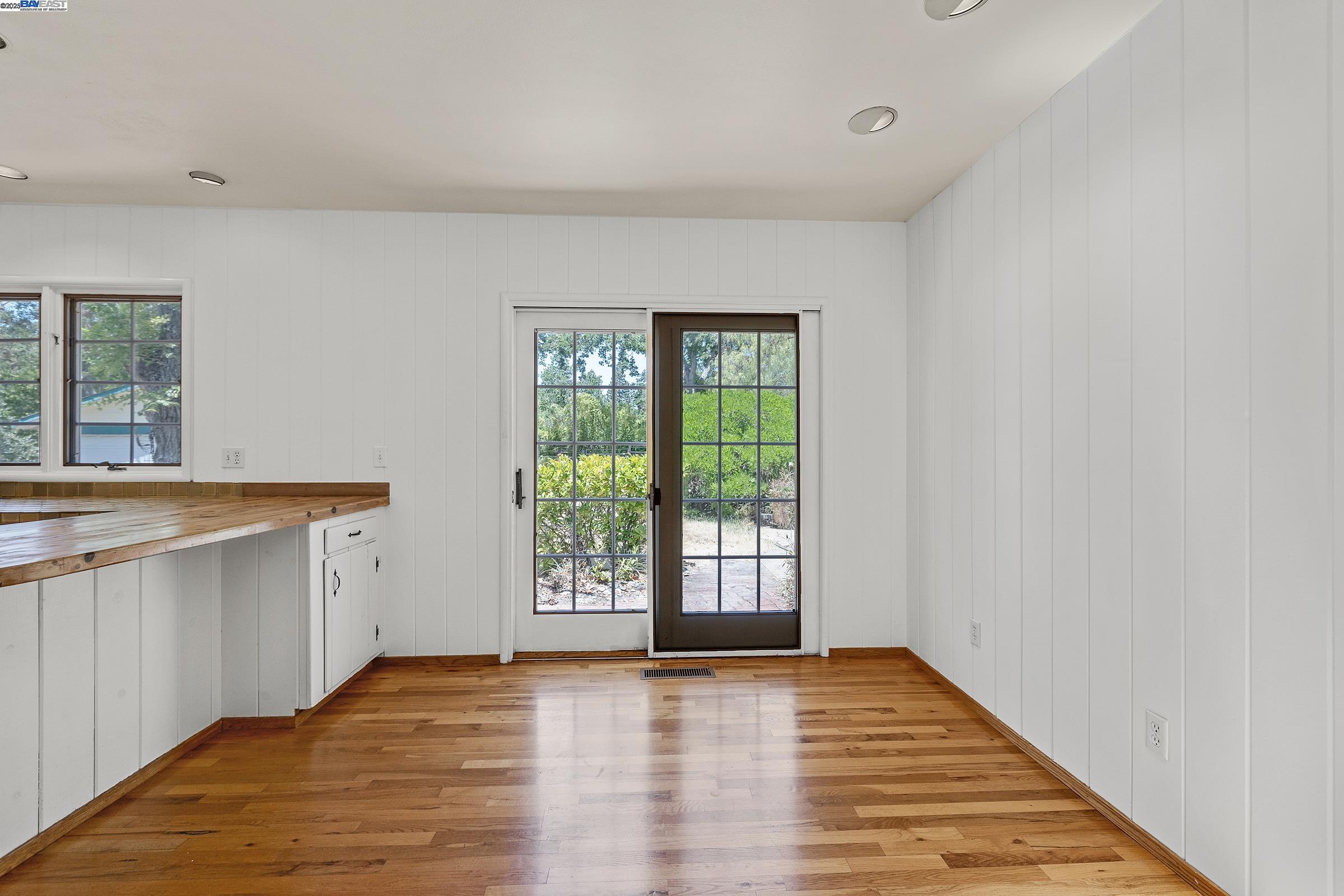 Detail Gallery Image 20 of 47 For 161 Bales Dr, Walnut Creek,  CA 94596 - 4 Beds | 2 Baths