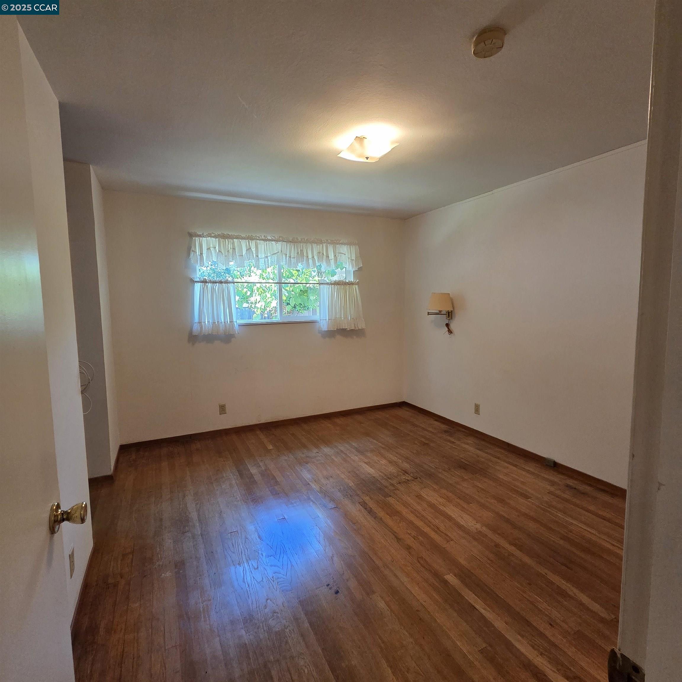 Detail Gallery Image 14 of 21 For 2771 Cornelius Dr, San Pablo,  CA 94806 - 5 Beds | 2 Baths