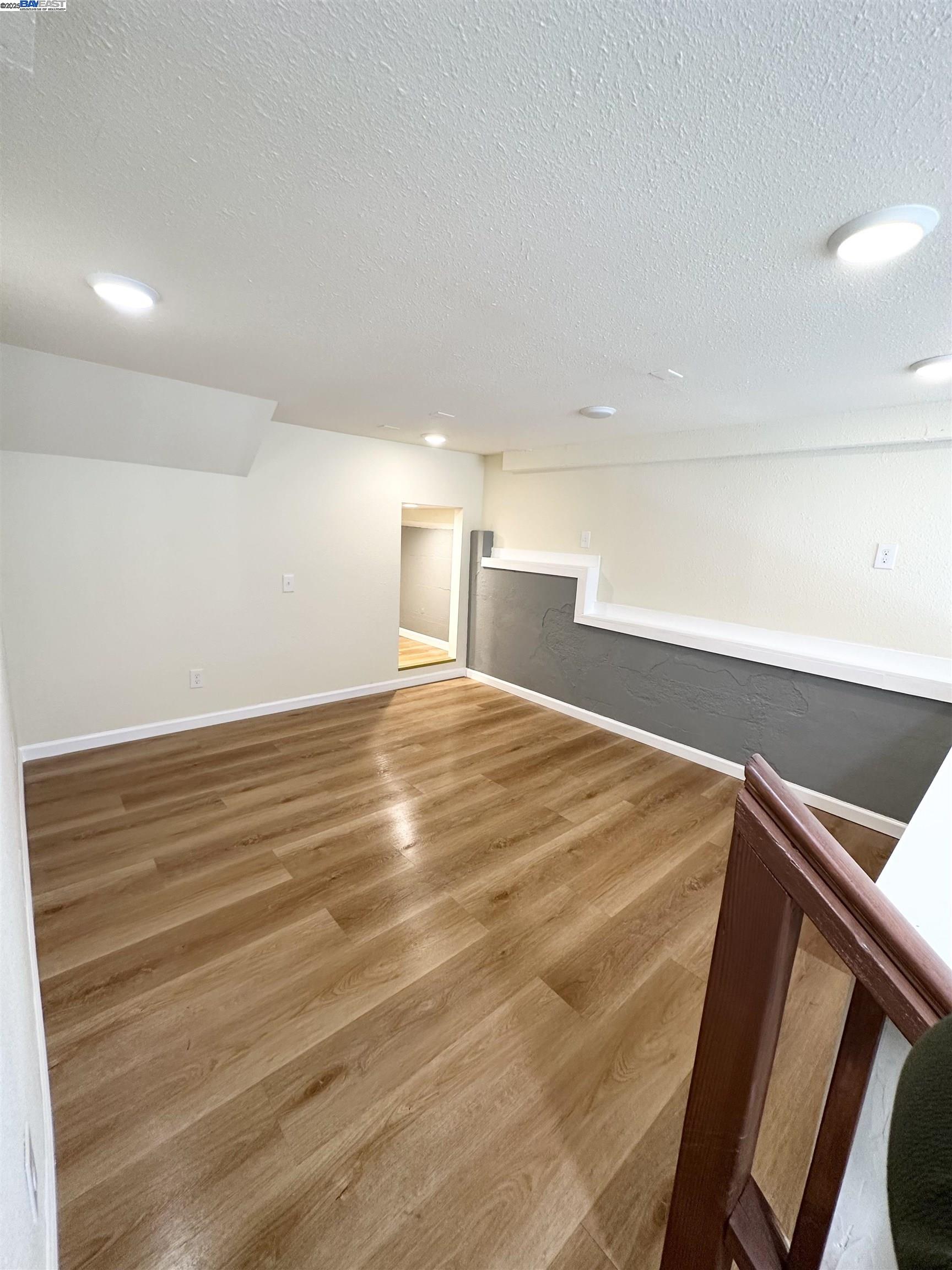 Detail Gallery Image 19 of 23 For 2246 23rd Ave, Oakland,  CA 94606 - – Beds | – Baths