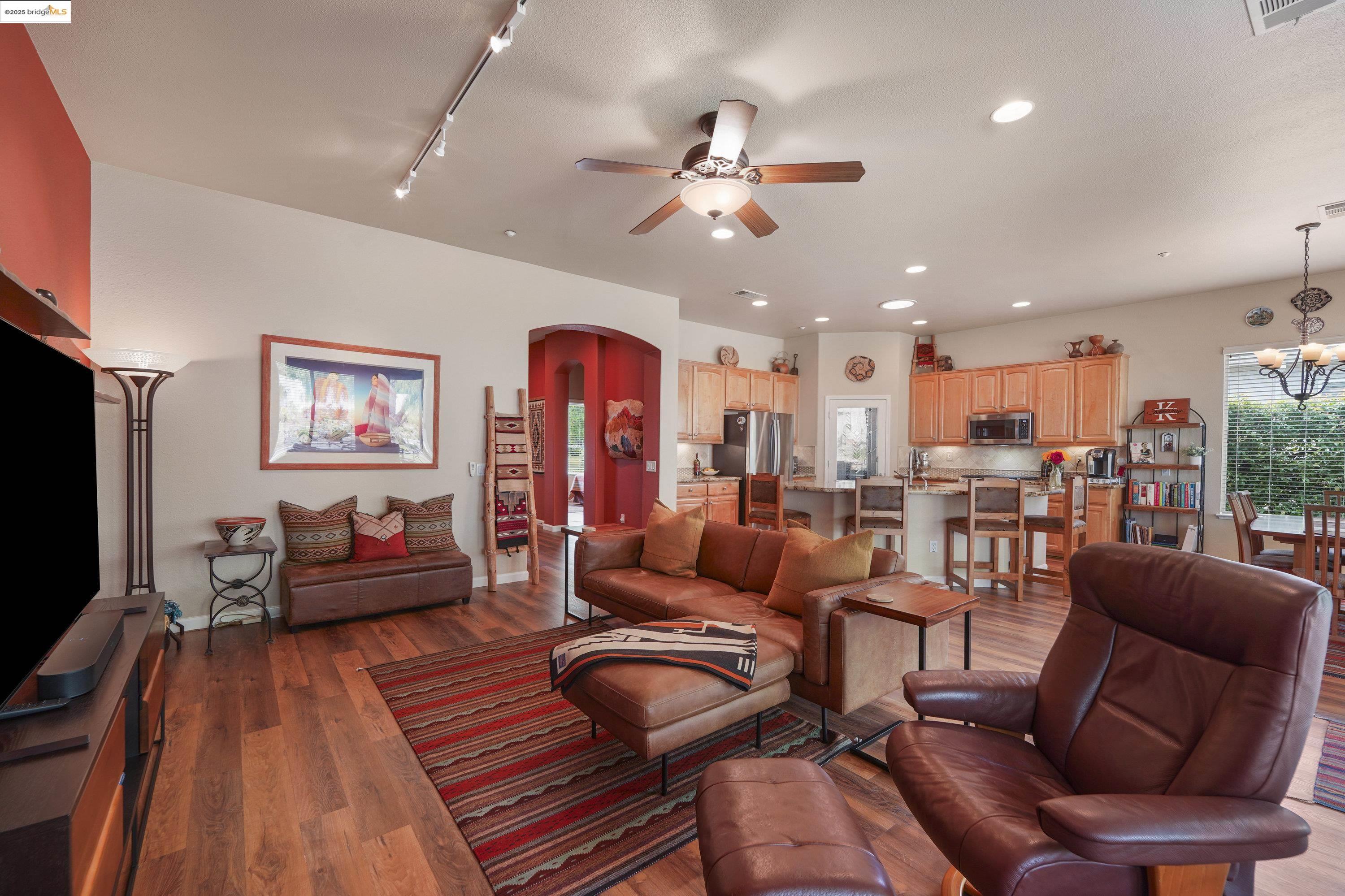 Detail Gallery Image 6 of 47 For 699 Stewart Way, Brentwood,  CA 94513 - 2 Beds | 2 Baths