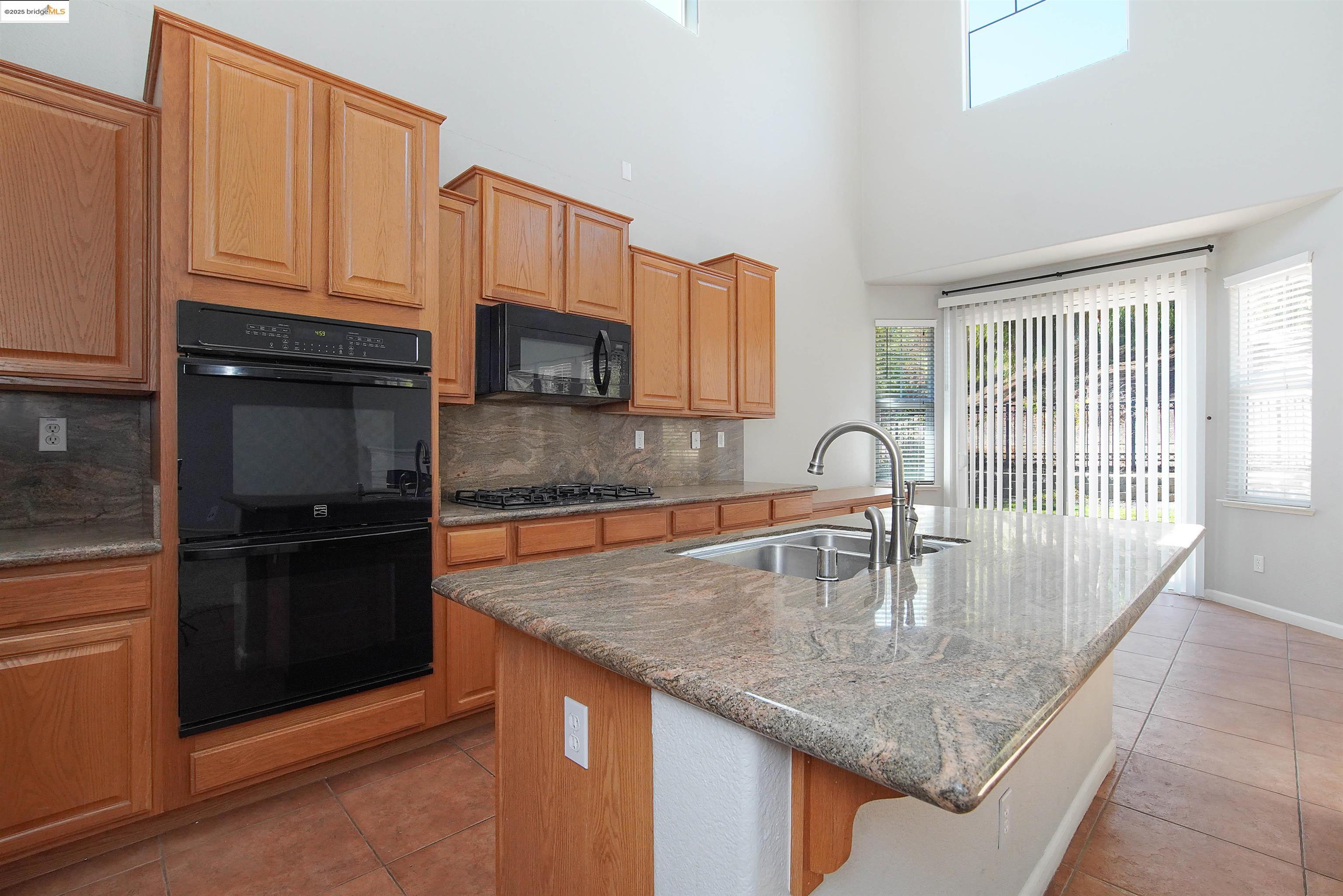 Detail Gallery Image 14 of 44 For 2765 Saint Andrews Dr, Brentwood,  CA 94513 - 4 Beds | 3/1 Baths