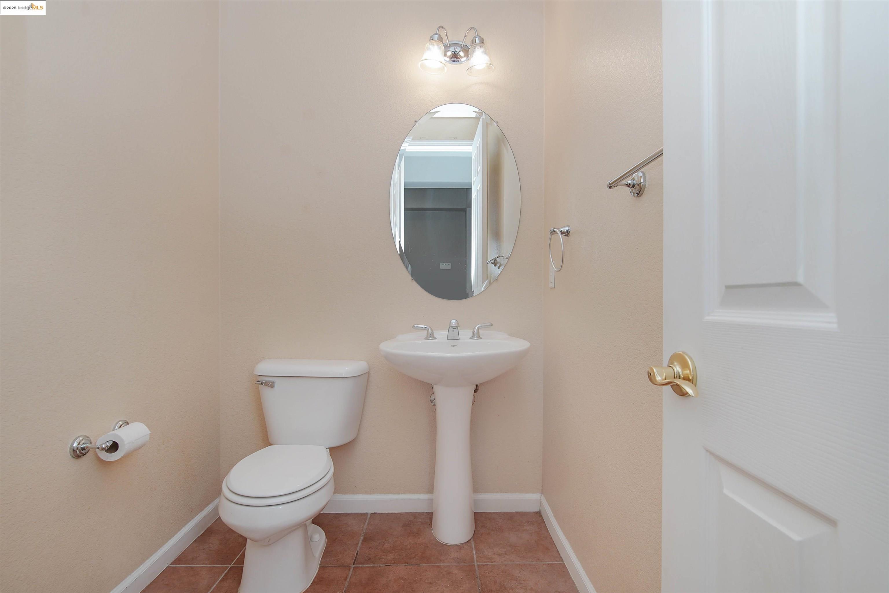 Detail Gallery Image 15 of 44 For 2765 Saint Andrews Dr, Brentwood,  CA 94513 - 4 Beds | 3/1 Baths