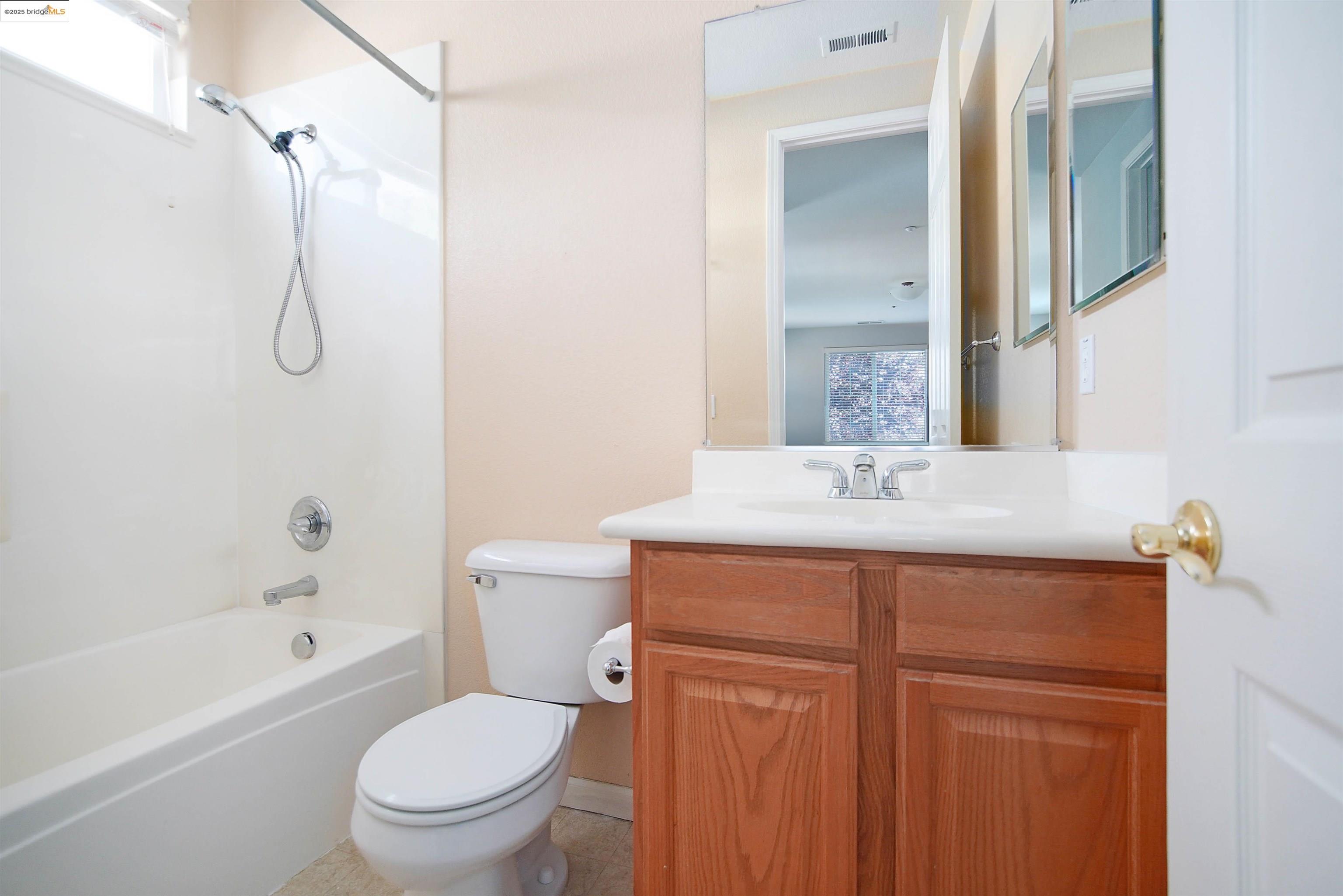 Detail Gallery Image 29 of 44 For 2765 Saint Andrews Dr, Brentwood,  CA 94513 - 4 Beds | 3/1 Baths