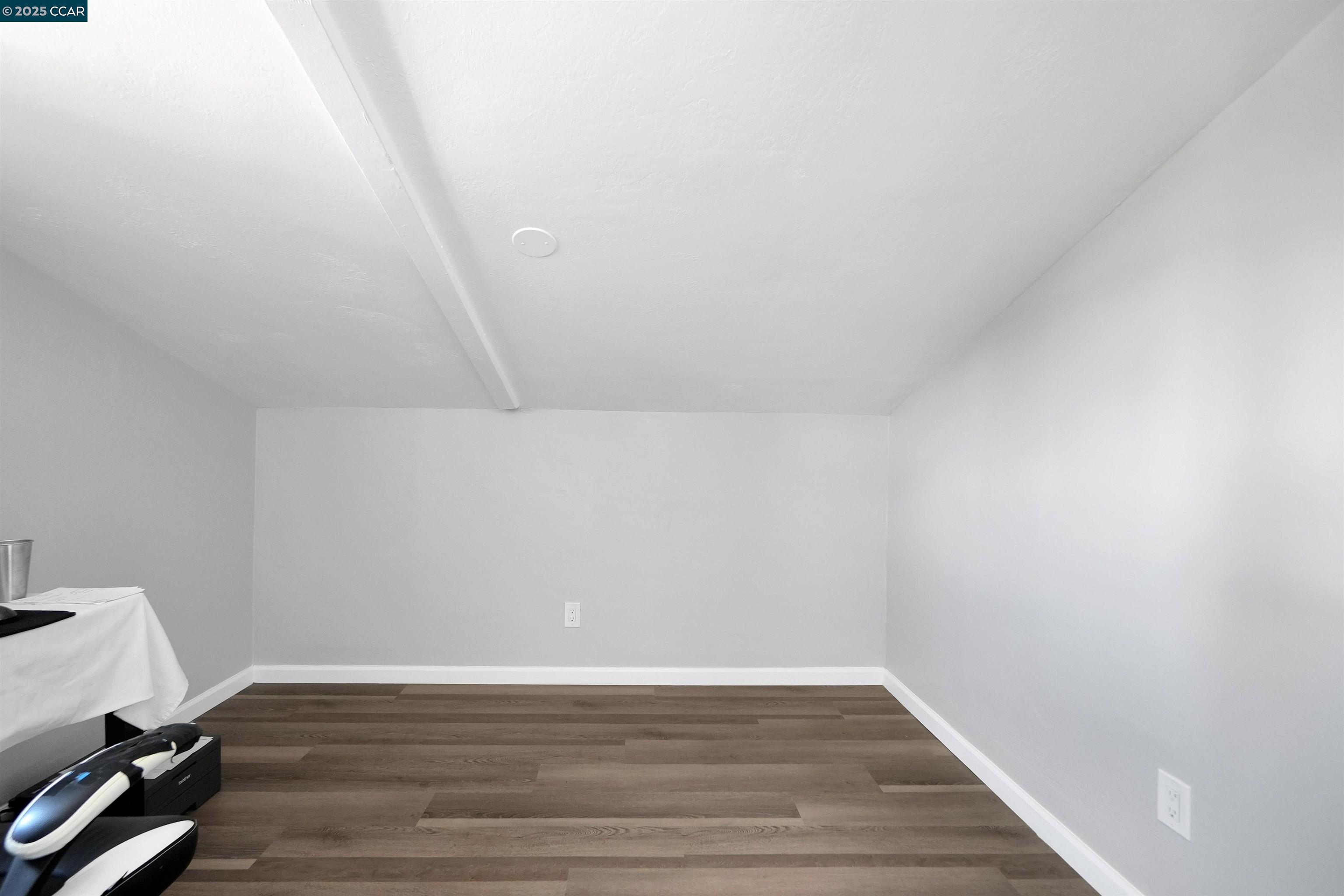 Detail Gallery Image 26 of 55 For 118 Raven Ct, Hercules,  CA 94547 - 4 Beds | 2/1 Baths