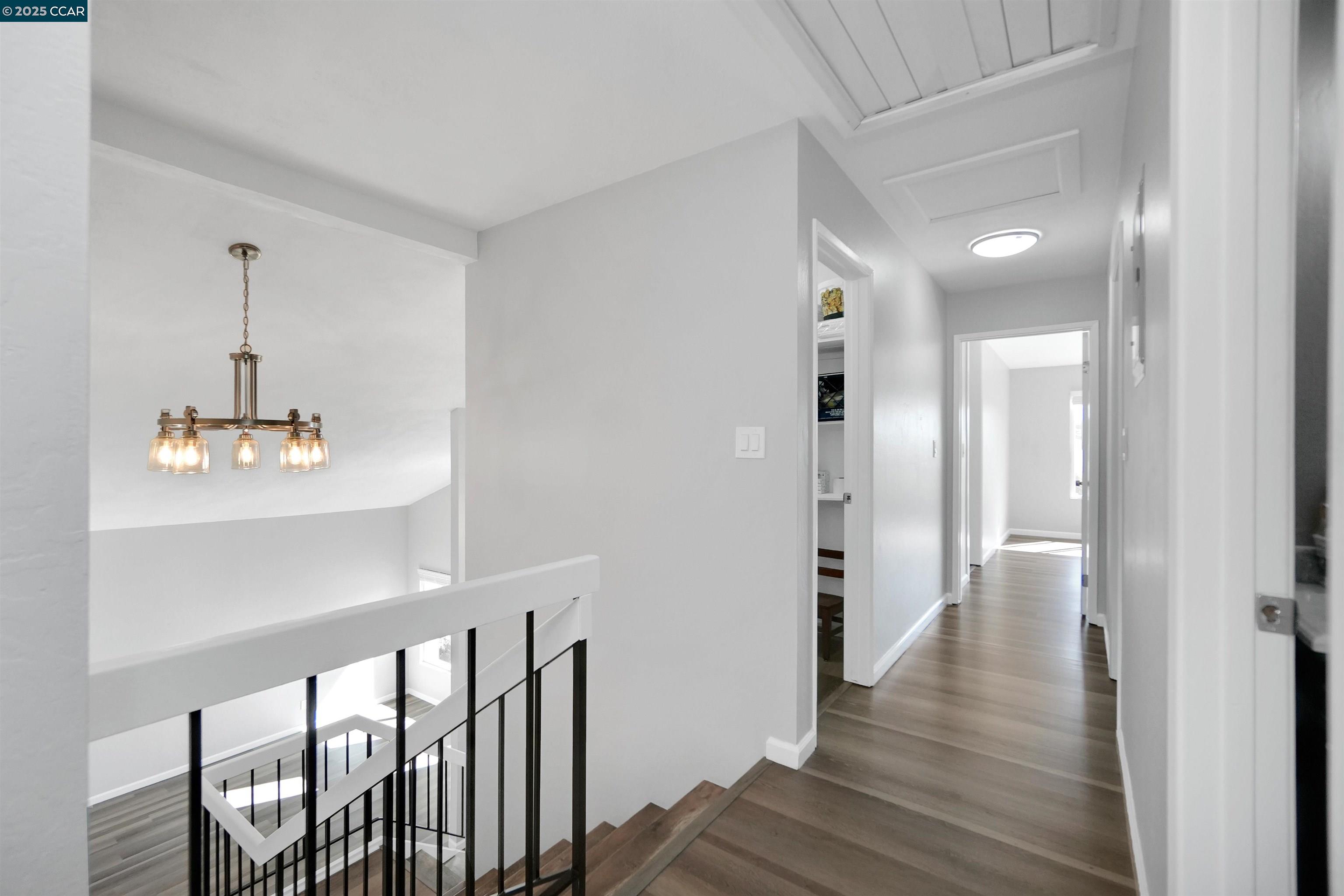 Detail Gallery Image 28 of 55 For 118 Raven Ct, Hercules,  CA 94547 - 4 Beds | 2/1 Baths