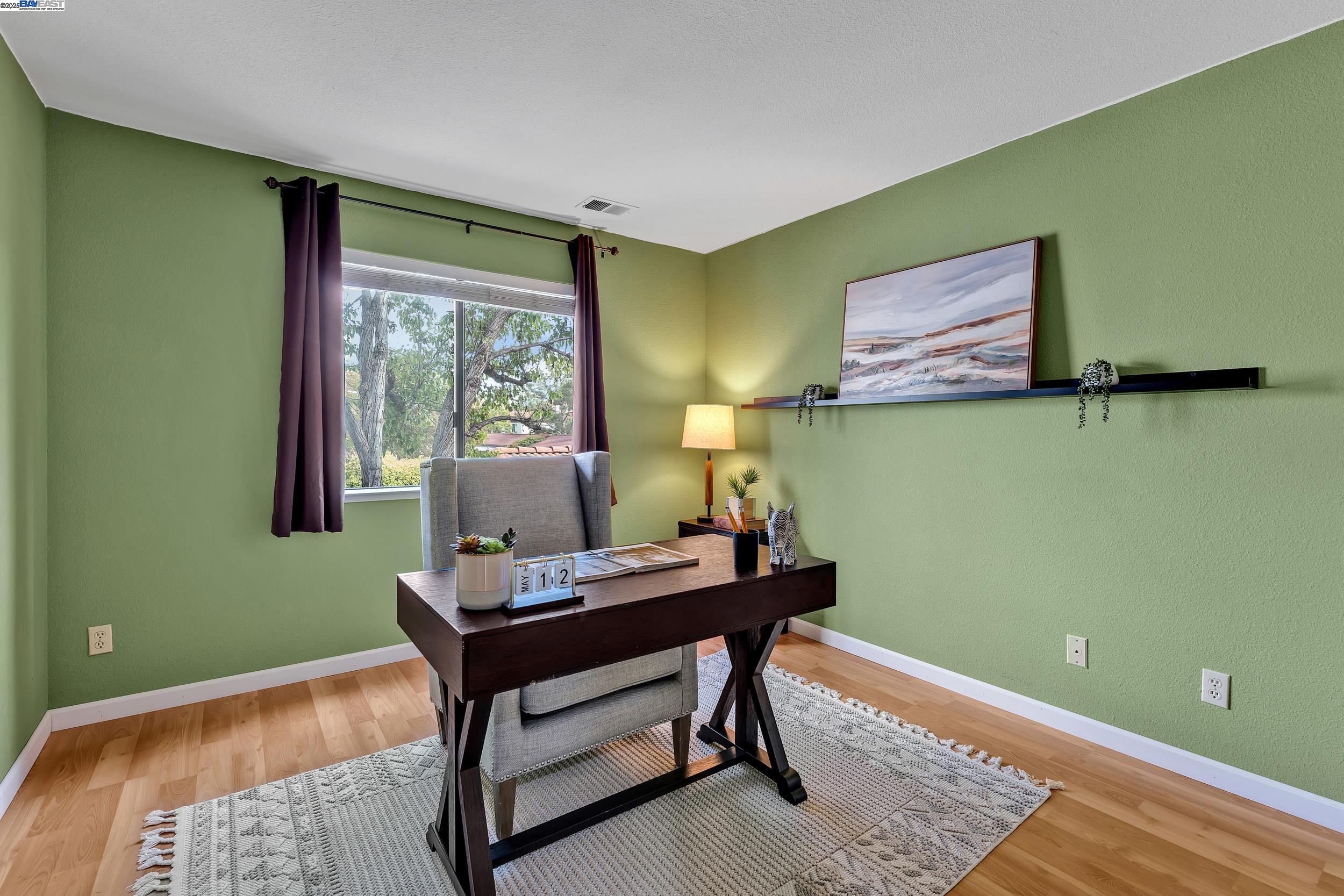 Detail Gallery Image 14 of 28 For 21239 Gary Dr 317d,  Hayward,  CA 94546 - 2 Beds | 2 Baths