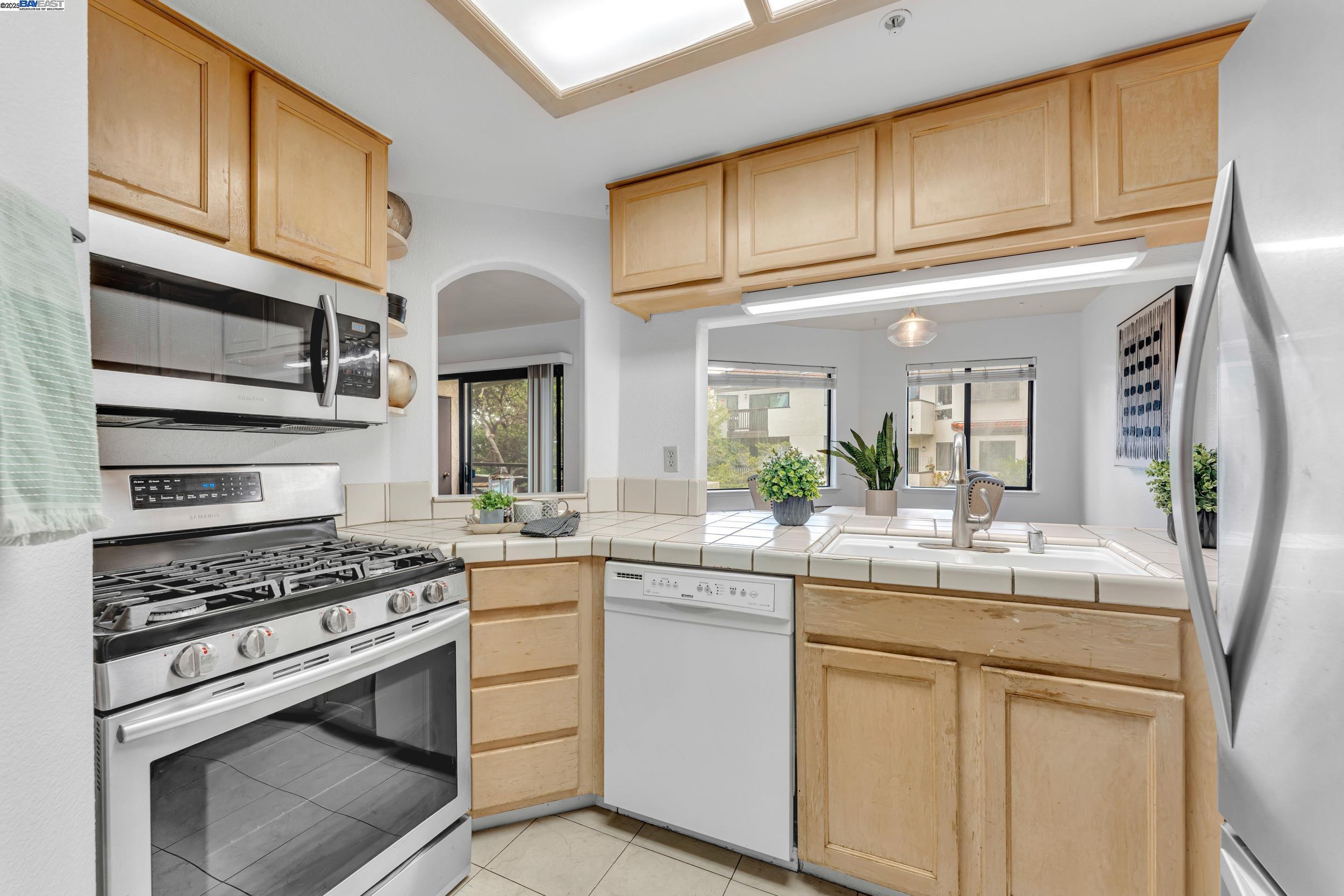 Photo #10: 41097301 Listing: Photo #10