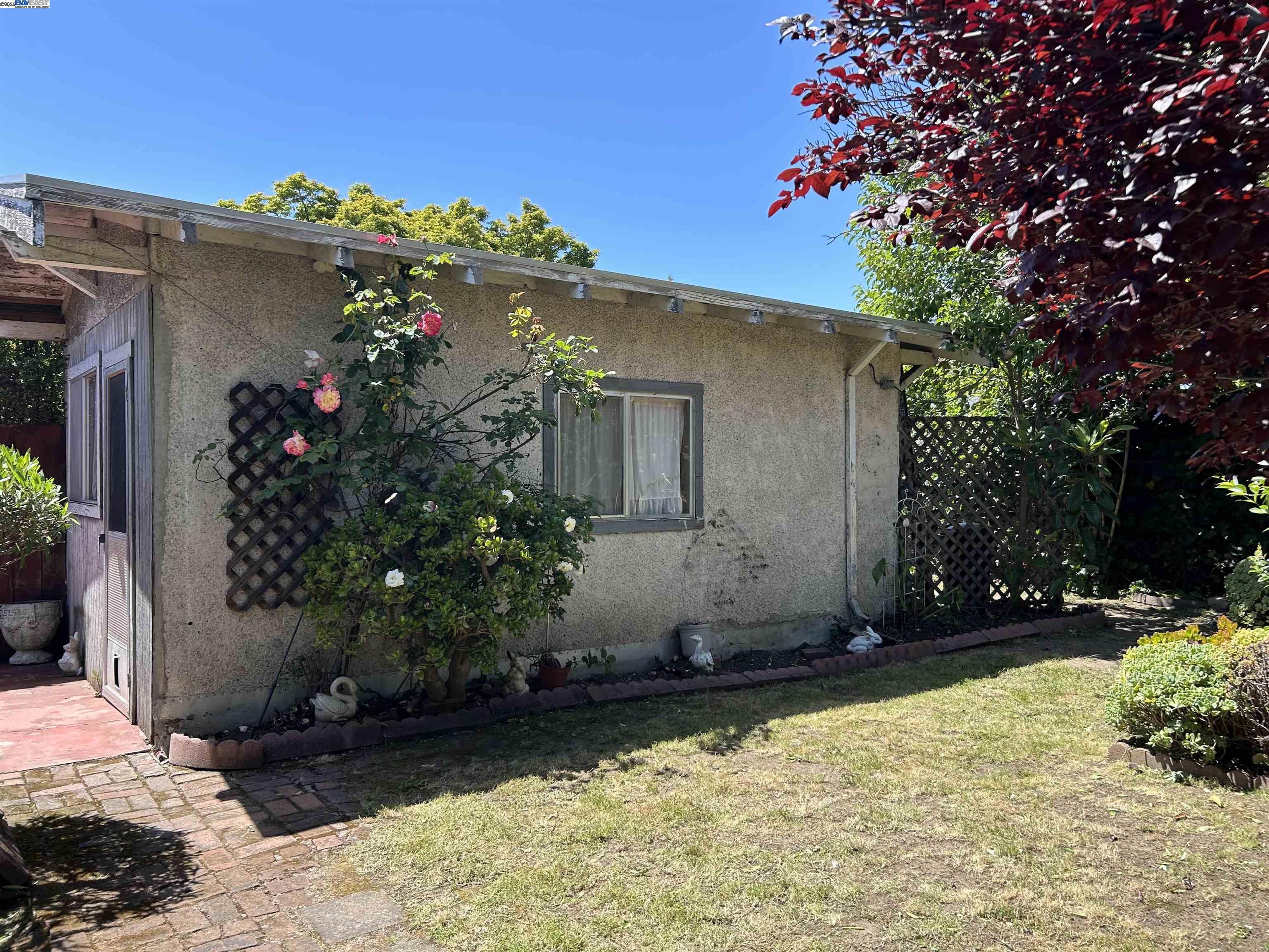 Detail Gallery Image 22 of 25 For 406 Begier Ave, San Leandro,  CA 94577 - 3 Beds | 1/1 Baths