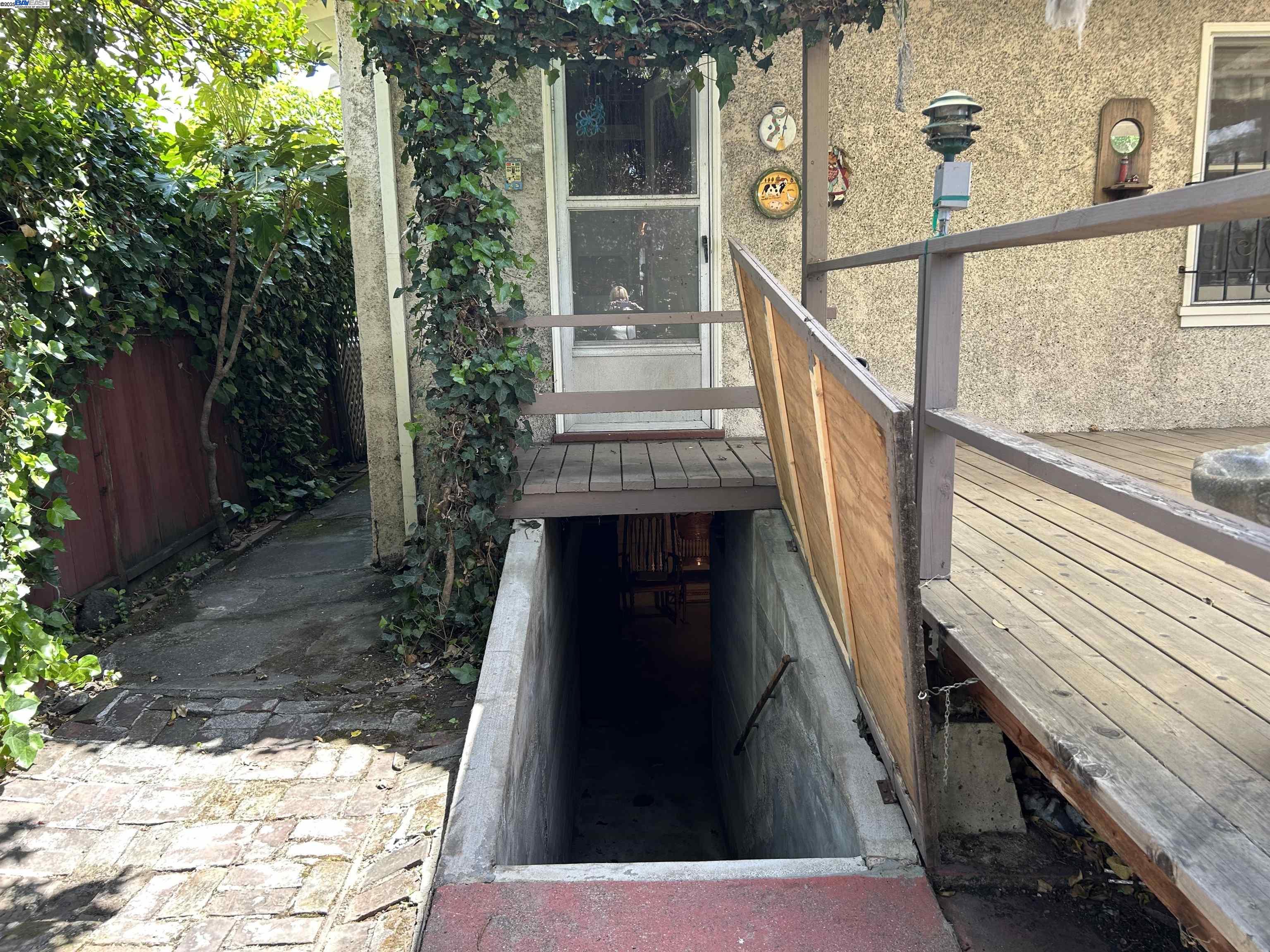 Detail Gallery Image 24 of 25 For 406 Begier Ave, San Leandro,  CA 94577 - 3 Beds | 1/1 Baths